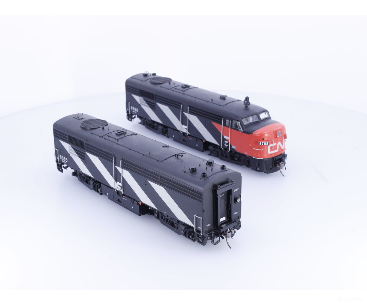 Rapido 21613 HO MLW FPA-4 and FPB-4 Diesel Locomotives Wet Noodles Canadian National (CN) 6788/6865 DCC & Sound