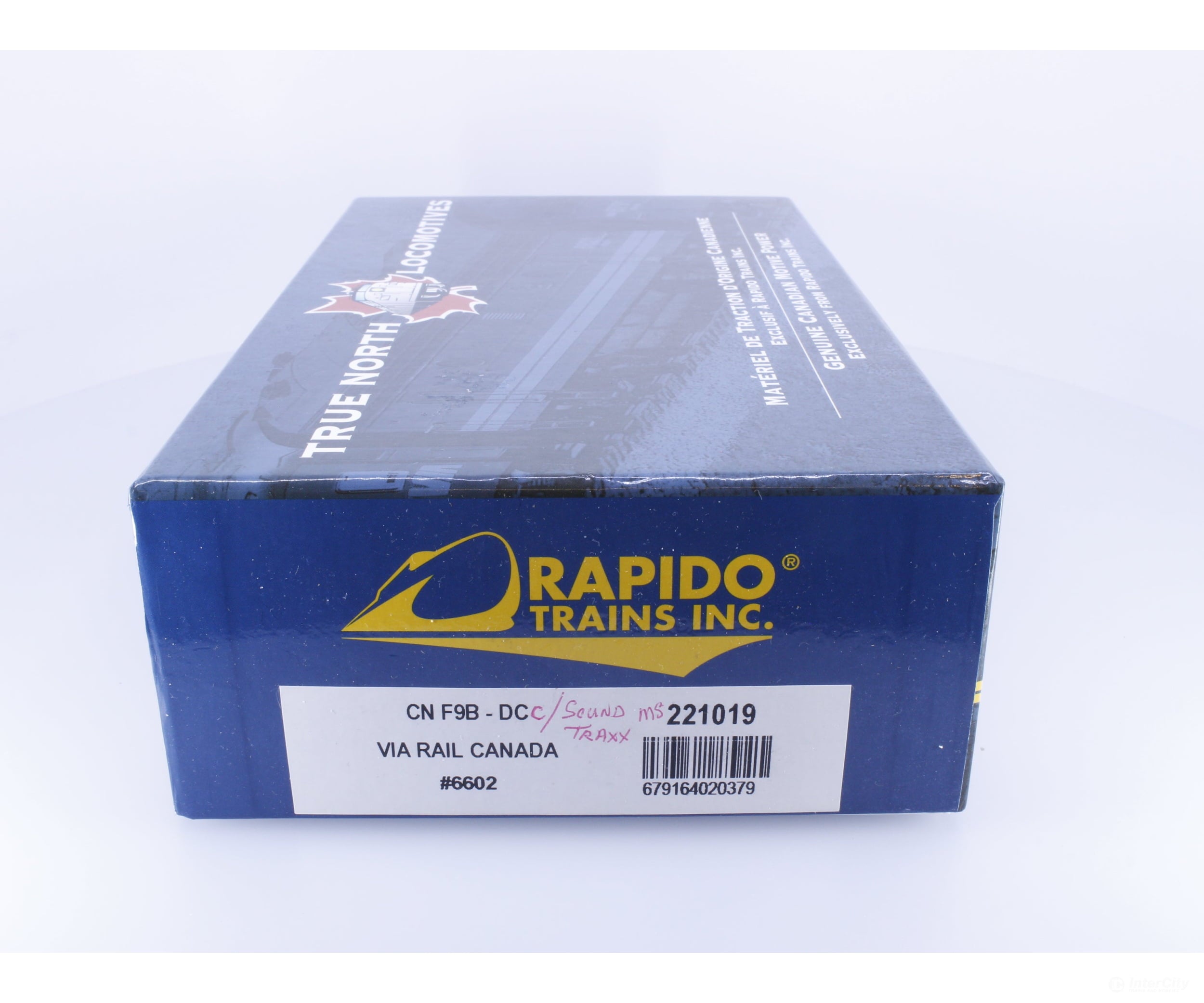 Rapido 221019 HO CN F9B Diesel B Unit Locomotive Soundtraxx Via Rail (VIA) 6602 DCC & Sound Locomotives