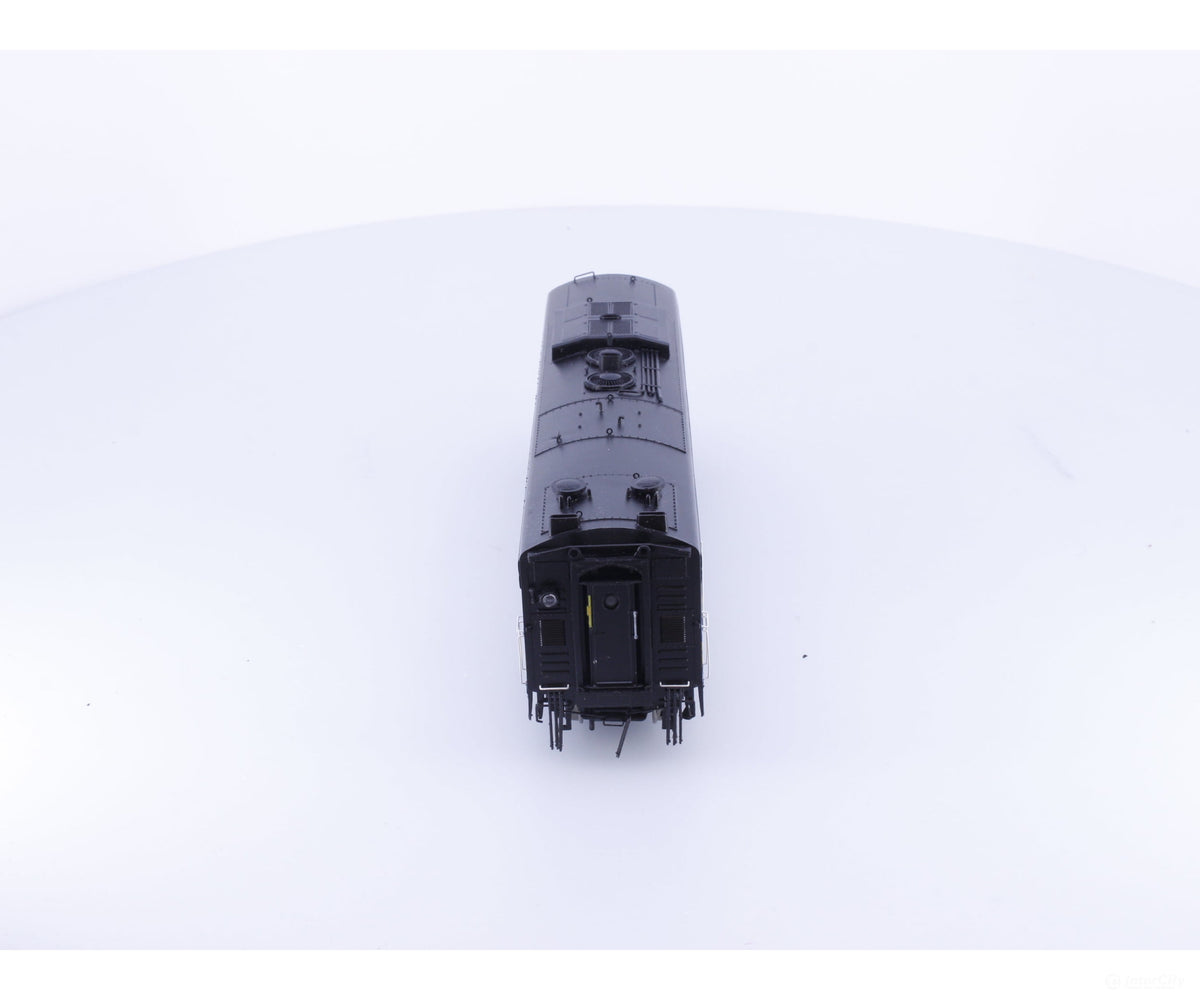 Rapido 221025 HO F9B Dummy Diesel B Unit Patched CN Via Rail (VIA) - Locomotives