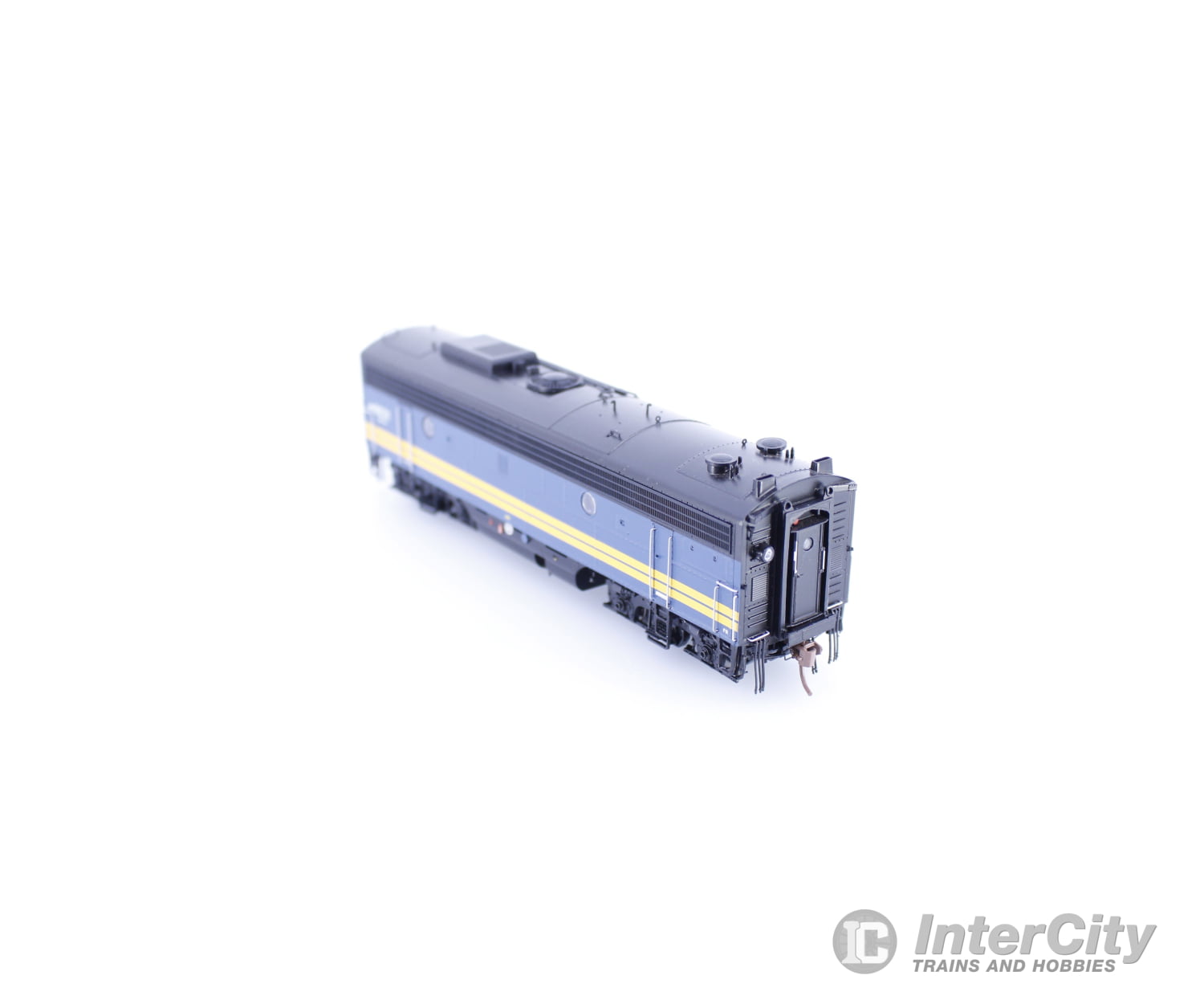 Rapido 223529 HO GMDD F9B Diesel B Unit Via Rail (VIA) 6631 DCC & Sound Locomotives