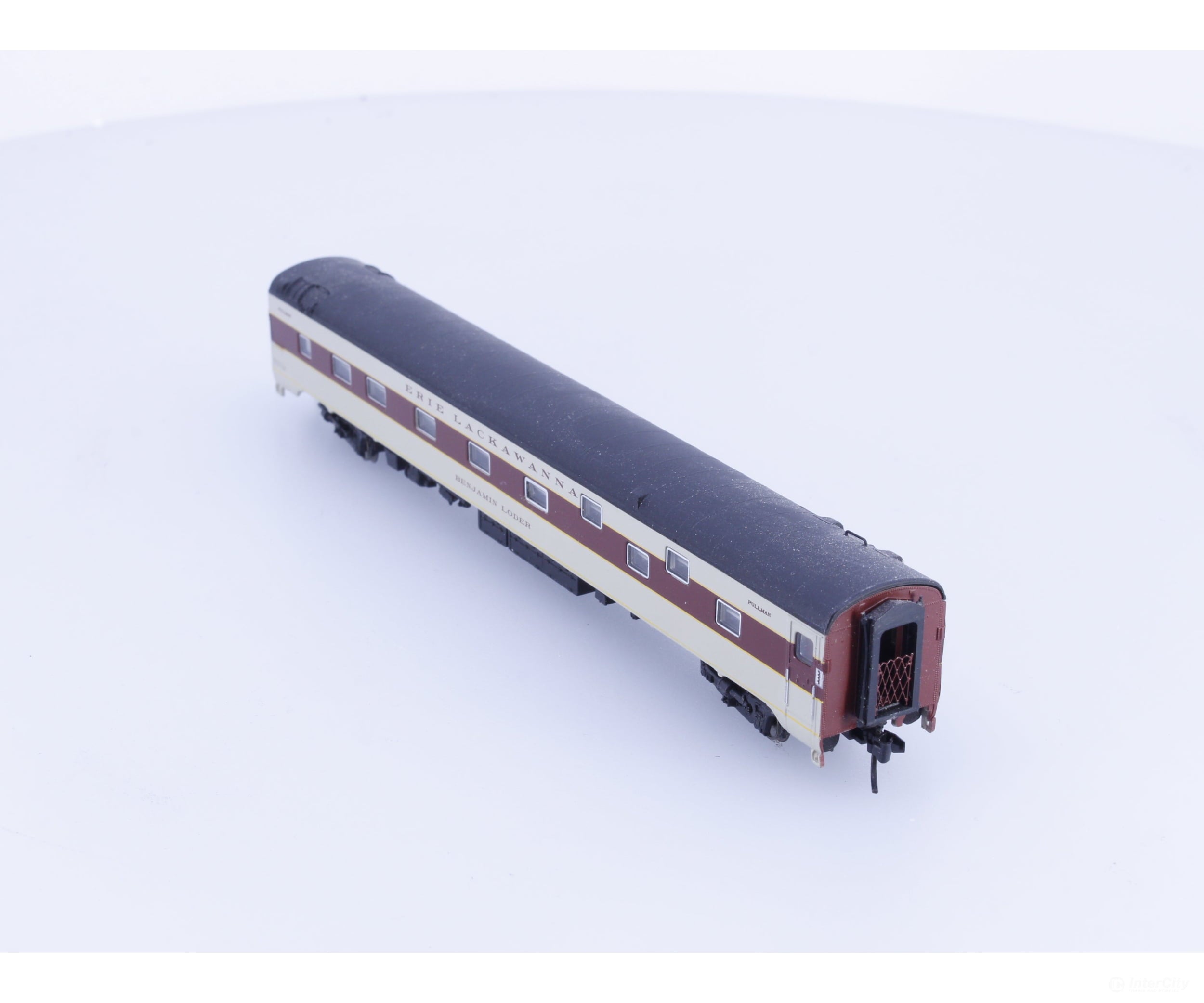Rapido 504026 N 10-5 Pullman Standard Sleeper Car Erie Lackawanna (EL) Benjamin Loder - Passenger Cars