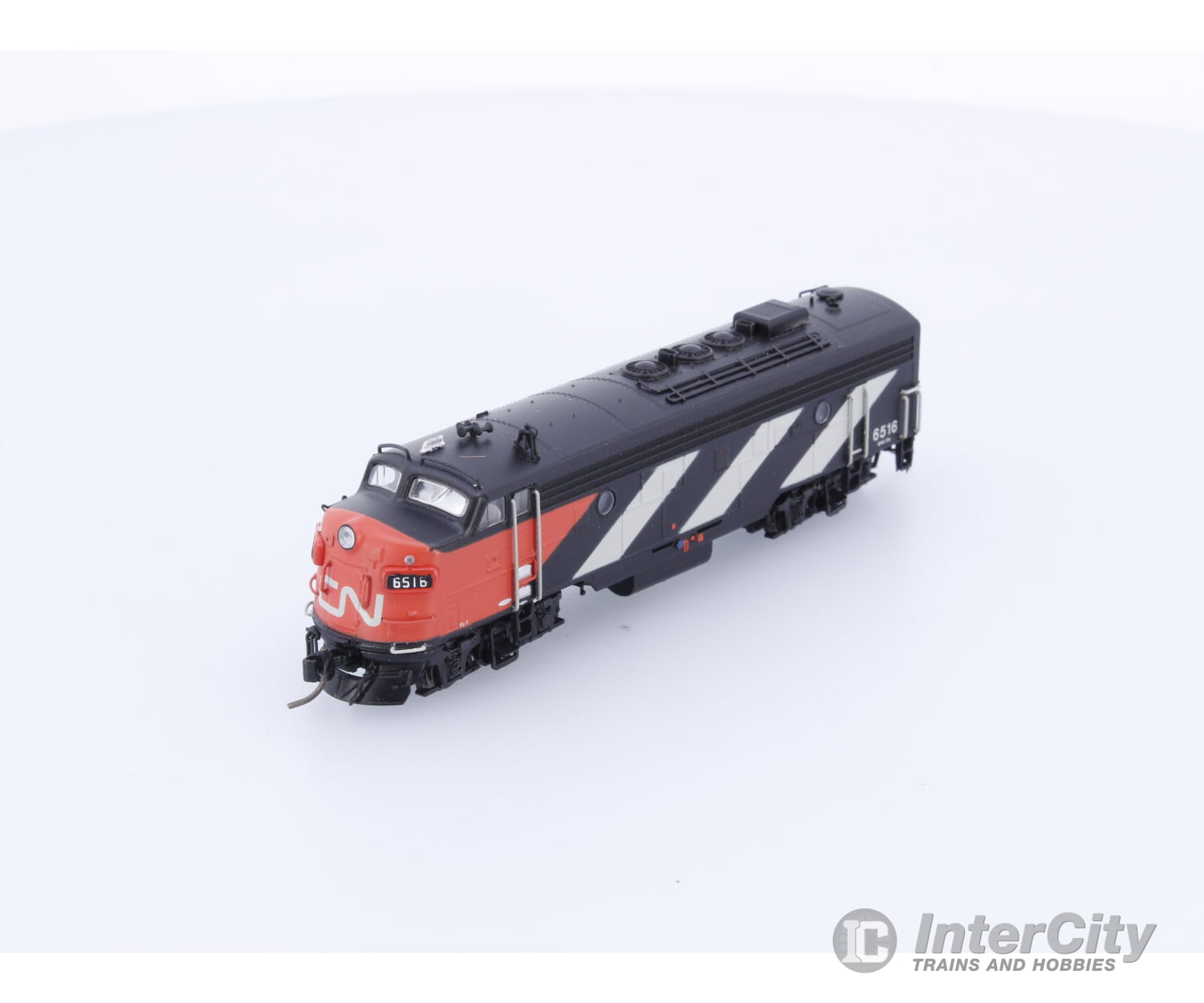 Rapido 530505 N FP9A Canadian National (CN) 6516 DCC & Sound Locomotives