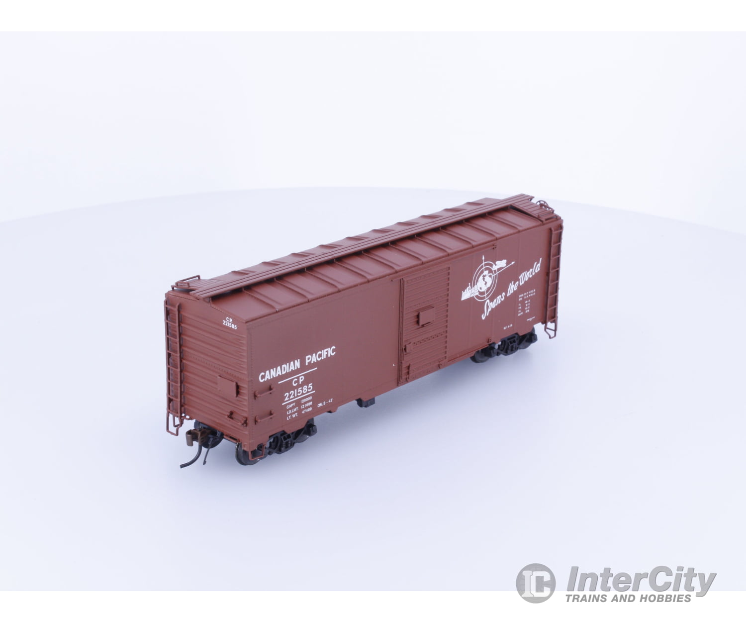 Red Caboose RR-38009-18 HO 40’ 1937 AAR Single Door Boxcar Canadian Pacific (CP) 221585 Freight Cars