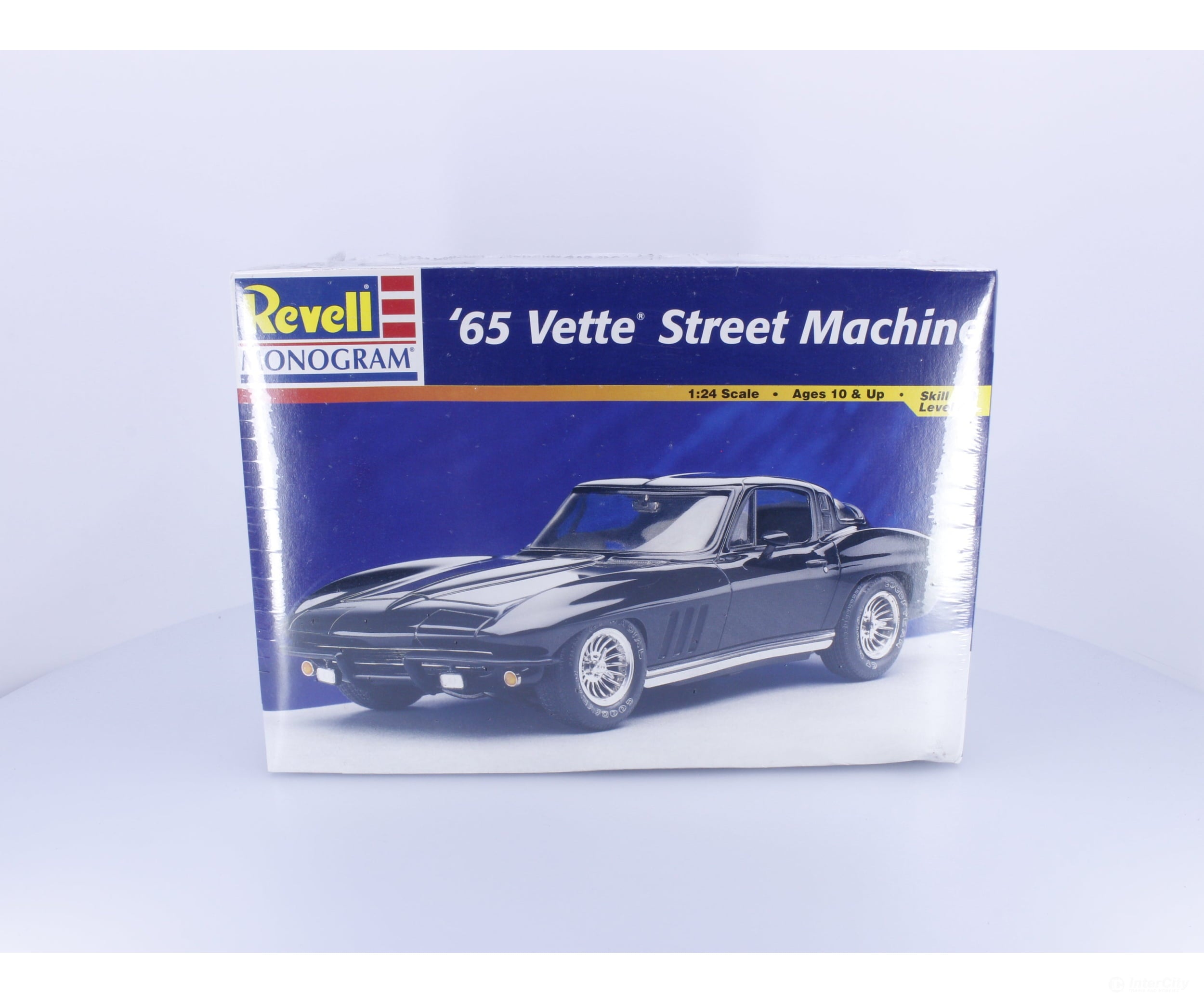 Revell 85-2724 G 1965 Vette Street Machine Plastic Model Kit 1/25 Plastic Car Model Kits