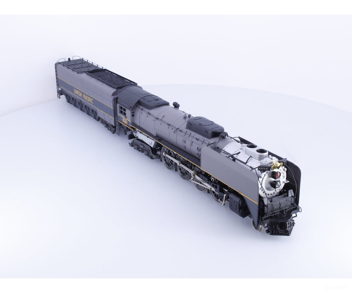 Rivarossi 1527 HO FEF-3 4-8-4 Northern Greyhound Paint Steam Locomotive Union Pacific (UP) 836 Analog DC - Locomotives
