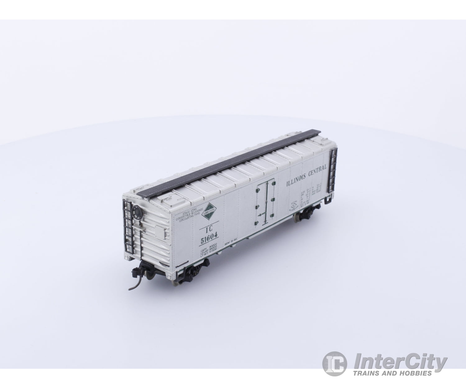 Rivarossi 2214 HO Reefer Car Illinois Central (IC) 51604 Freight Cars