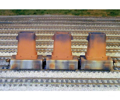 Rix Products 601 Ingot Buggies W/Molds 3-Pack - Kit -- Undecorated Freight Cars