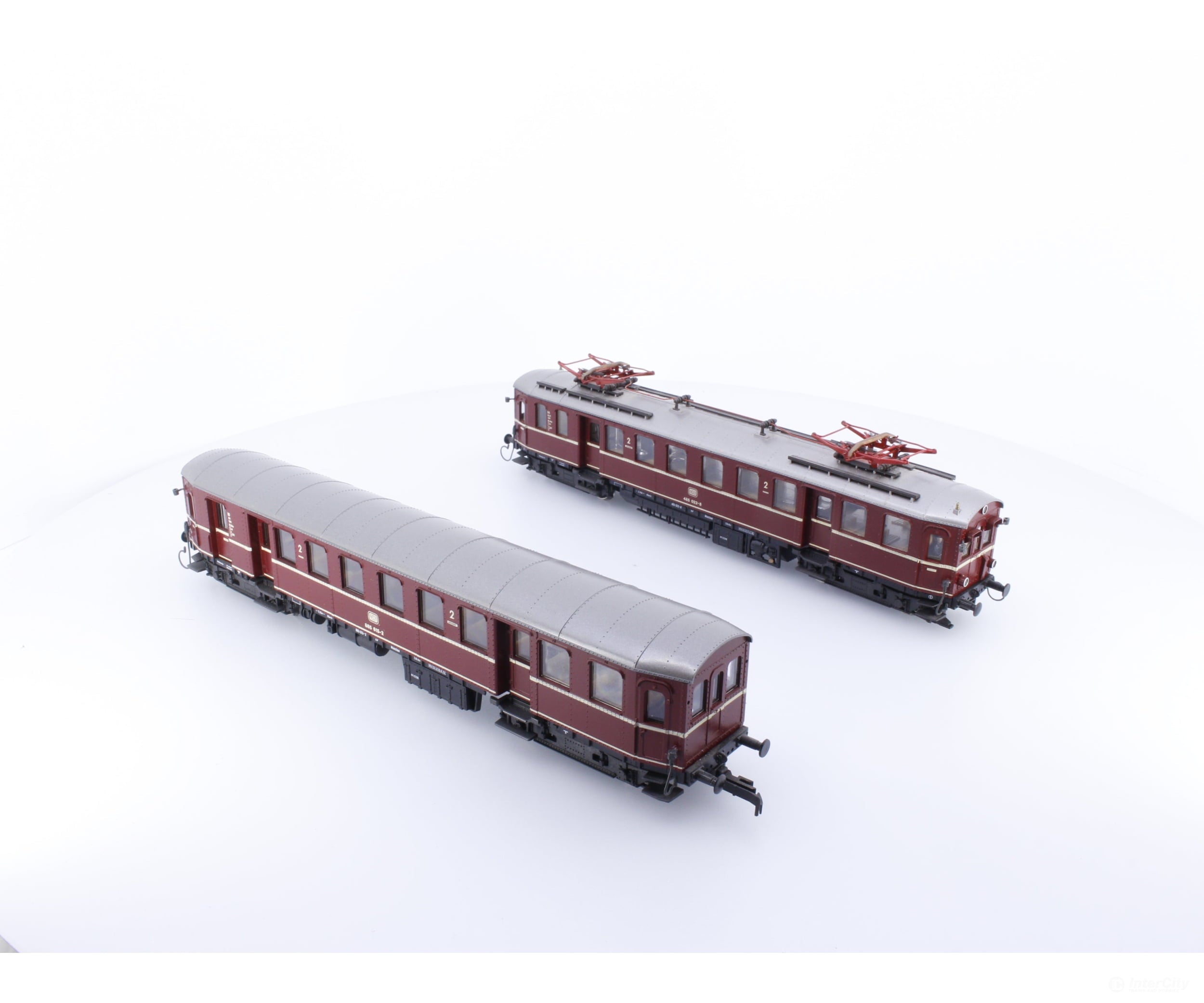 Roco 04148A HO DB BR485/885 485022-8 Analog DC European Locomotives