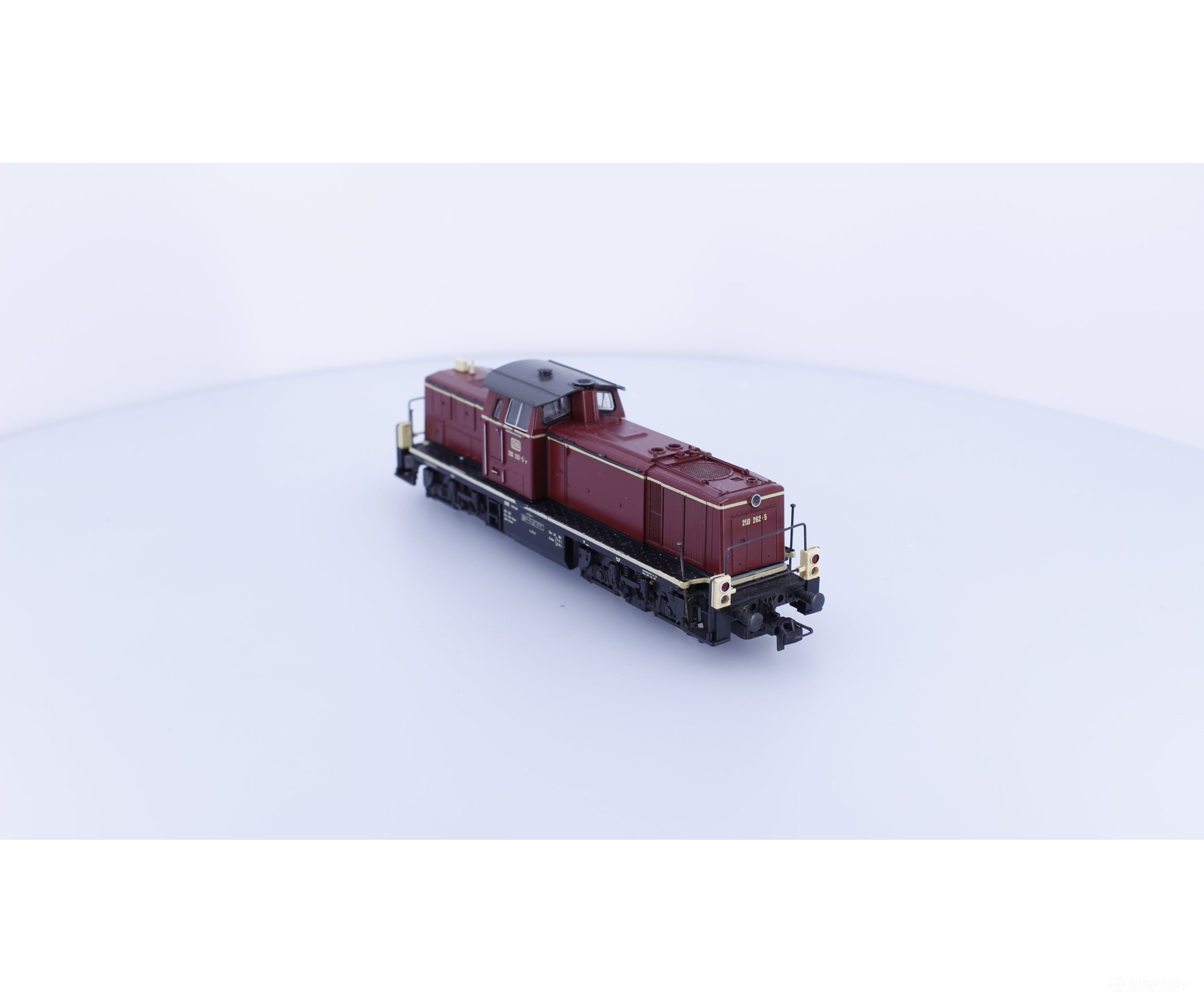 Roco 04154A HO DB BR290 Diesel Locomotive 2902625 Analog DC European Locomotives