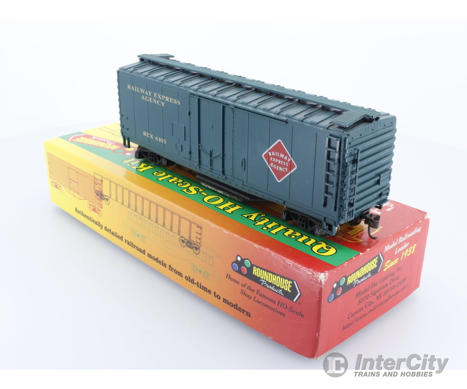Roco 40’ Single Door Steel Boxcar Reefer Railway Express Agency Rex 6103 European Freight Cars