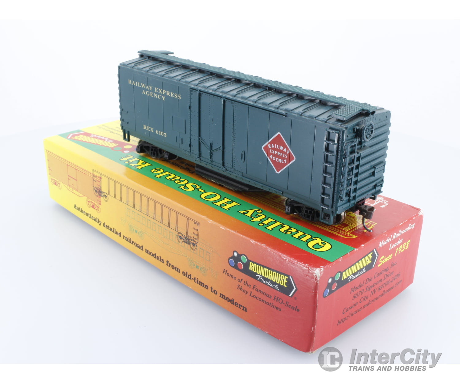 Roco 40’ Single Door Steel Boxcar Reefer Railway Express Agency Rex 6103 European Freight Cars