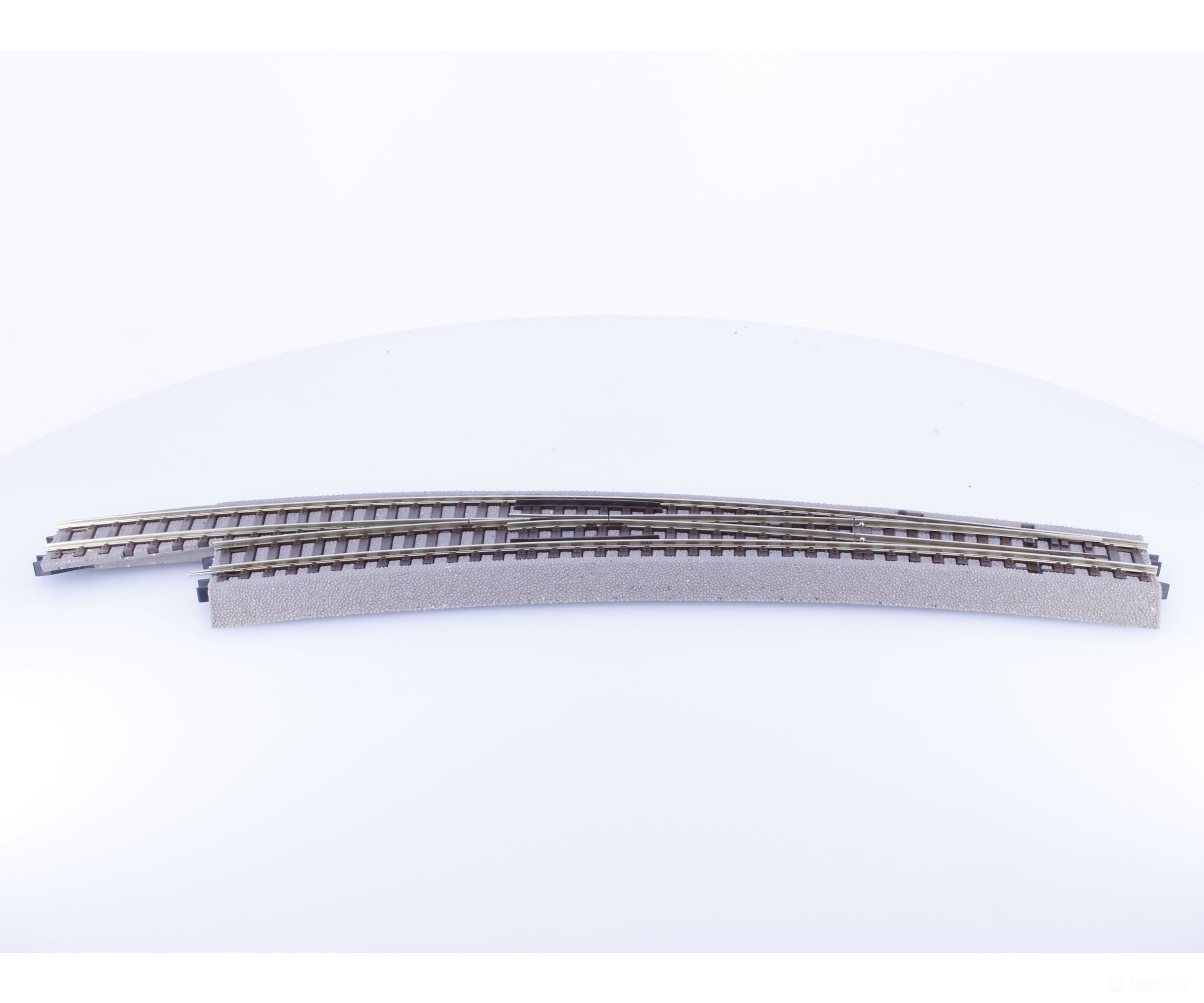 Roco 42570 HO Long Left Hand Curved Manual Turnout (#2) Track & Turnouts