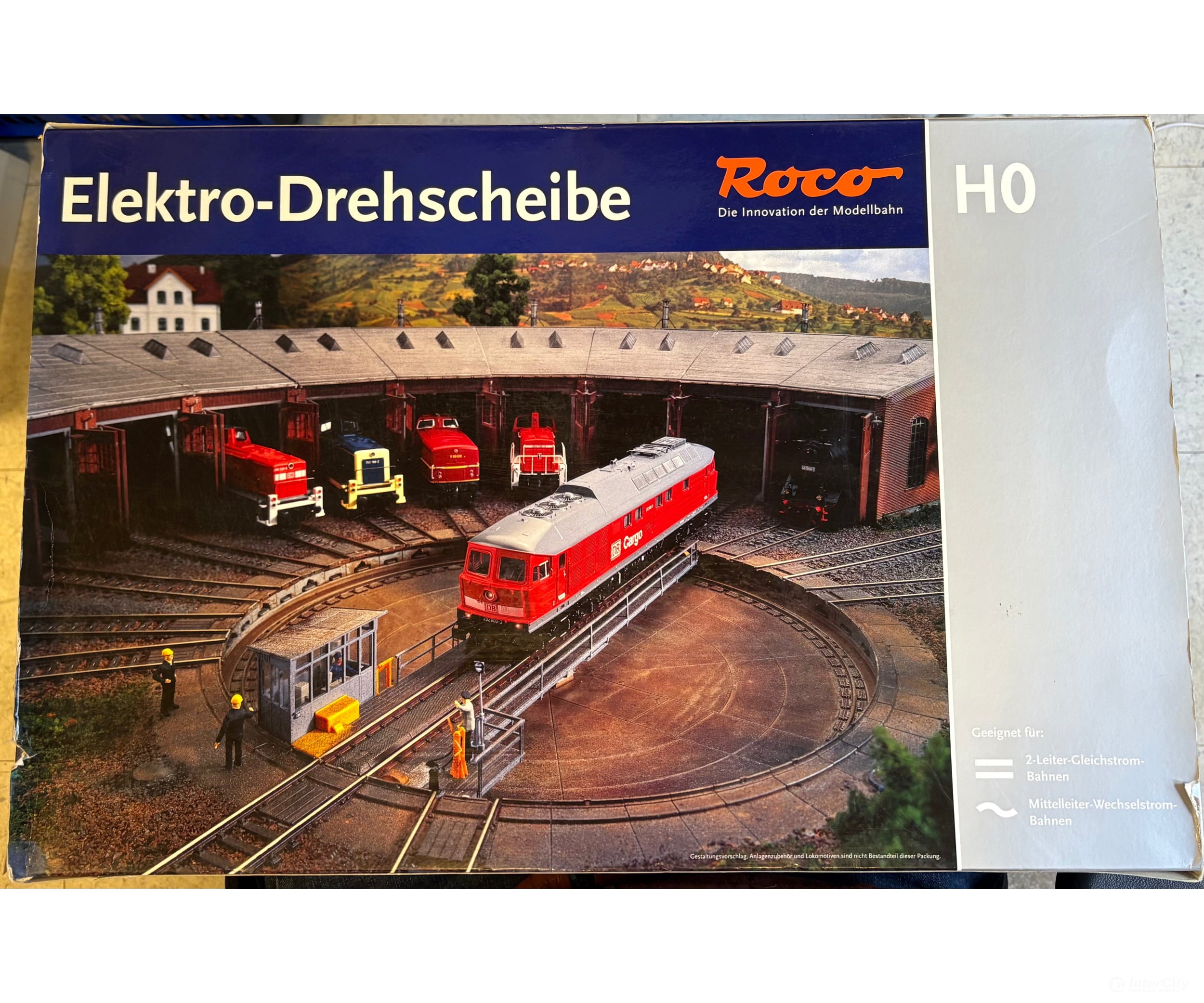Roco 42615 HO Remote Turntable DC/AC Track & Turnouts