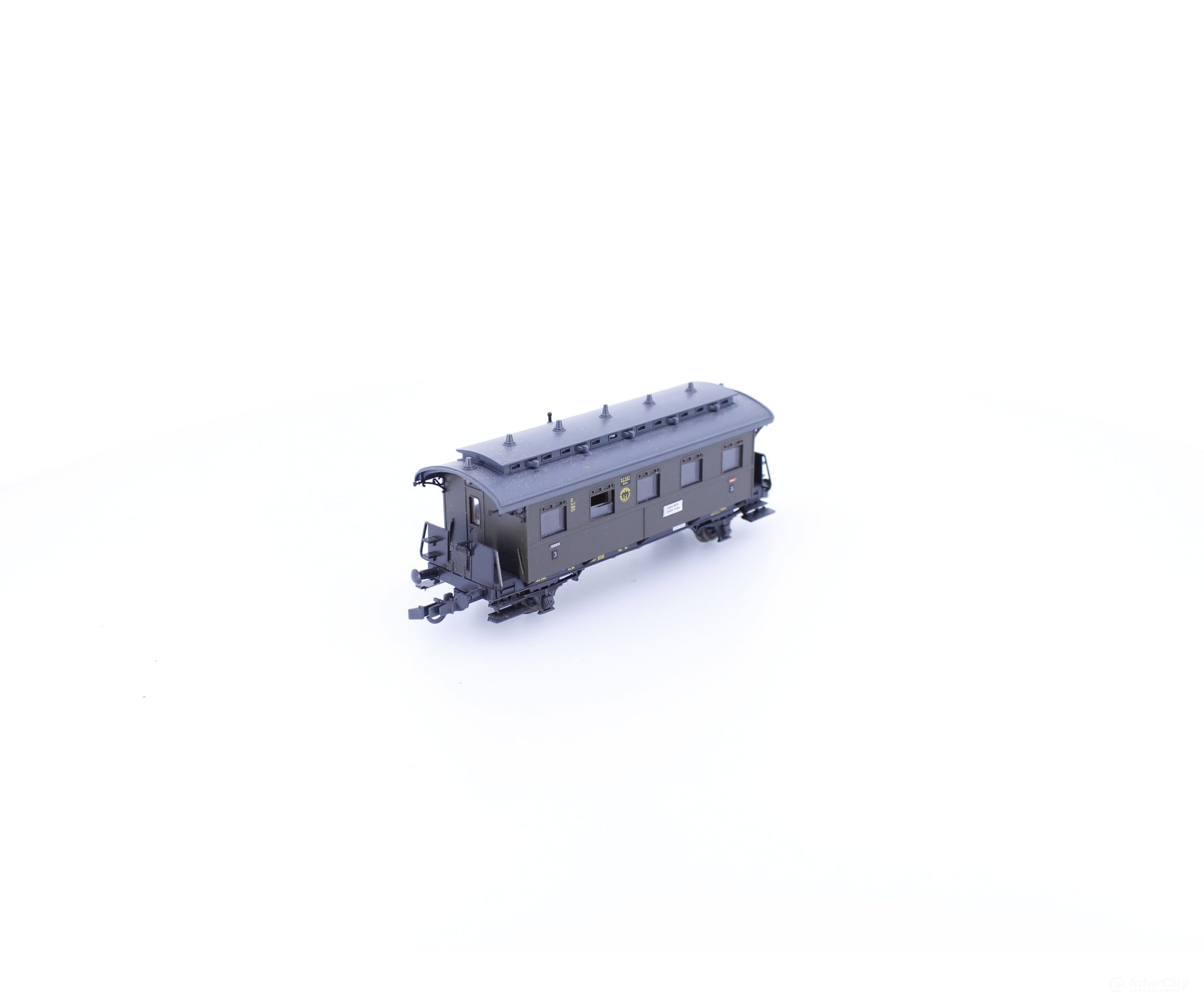 Roco 44235 HO DR 3rd Class Passenger Car 93582 European Passenger Cars