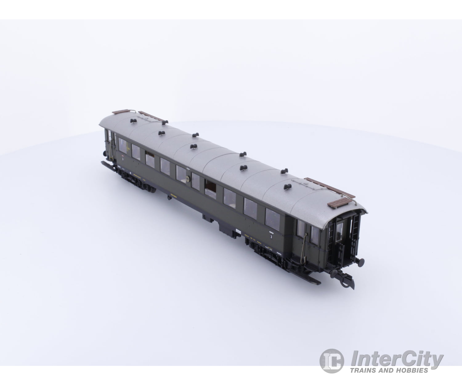 Roco 44551 HO DR 3rd Class Passenger Car 73632 European Passenger Cars