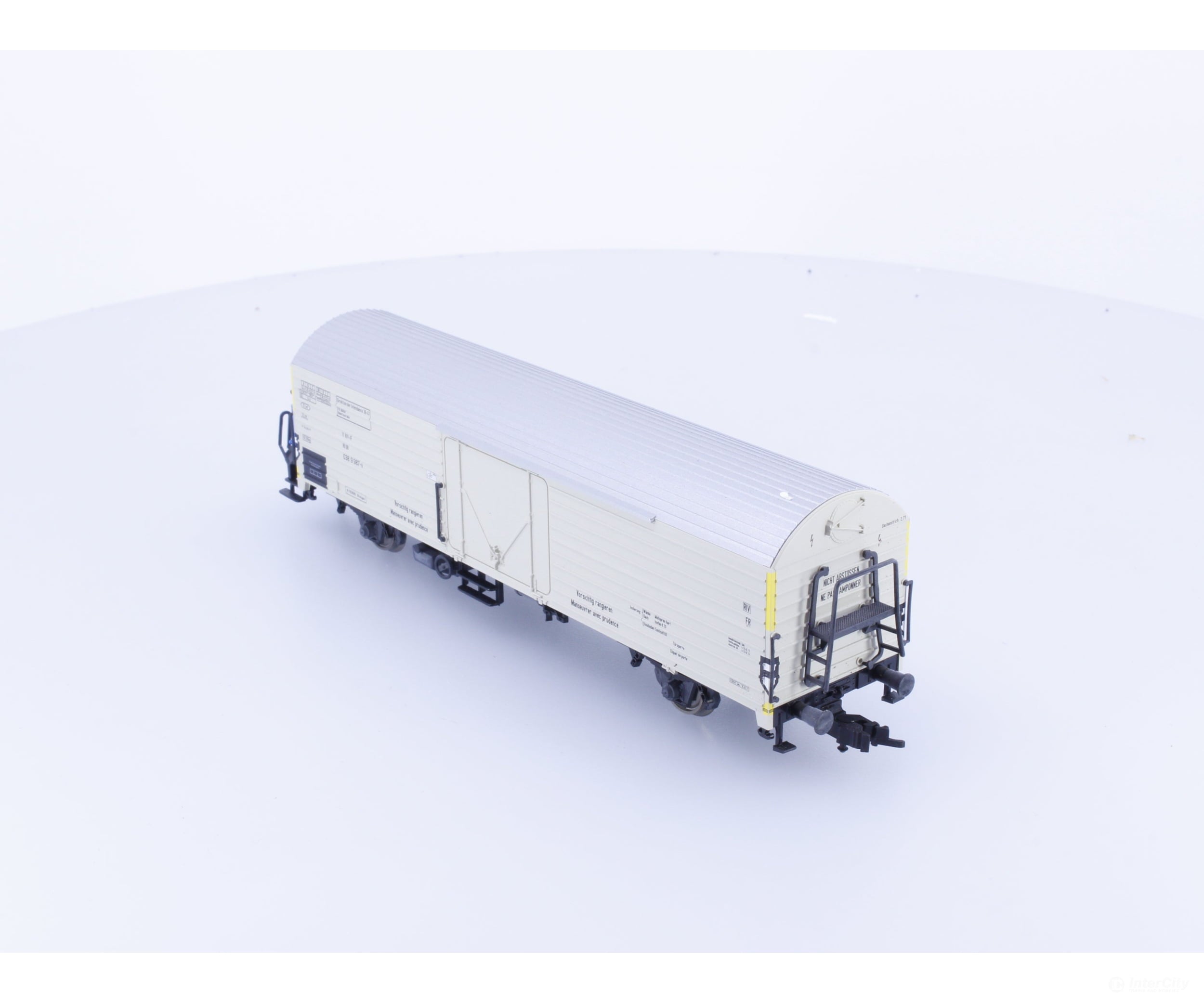 Roco 46087 HO DB Schiebewandwagen #3 987-9 European Freight Cars