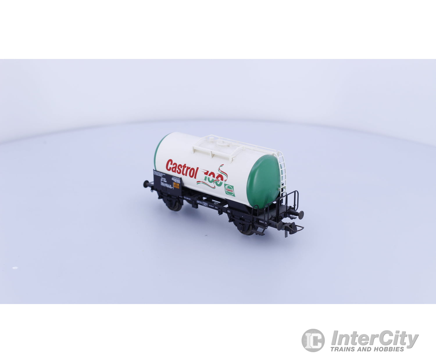 Roco 47068 HO OBB Castrol 100 Tank Car 7353803-0 European Freight Cars