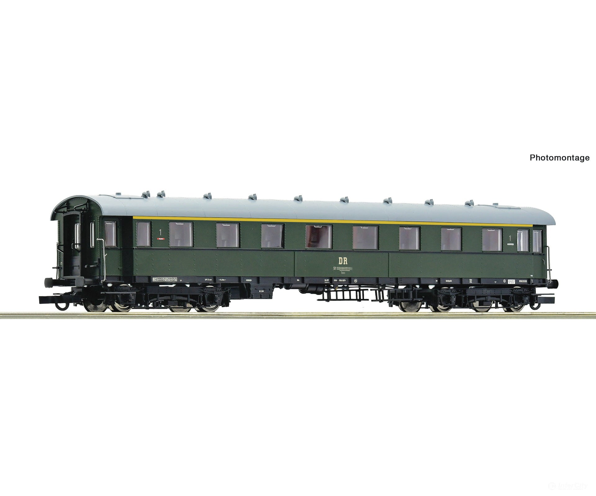 Roco 6200201 HO 1st class standard express train coach DR European Passenger Cars