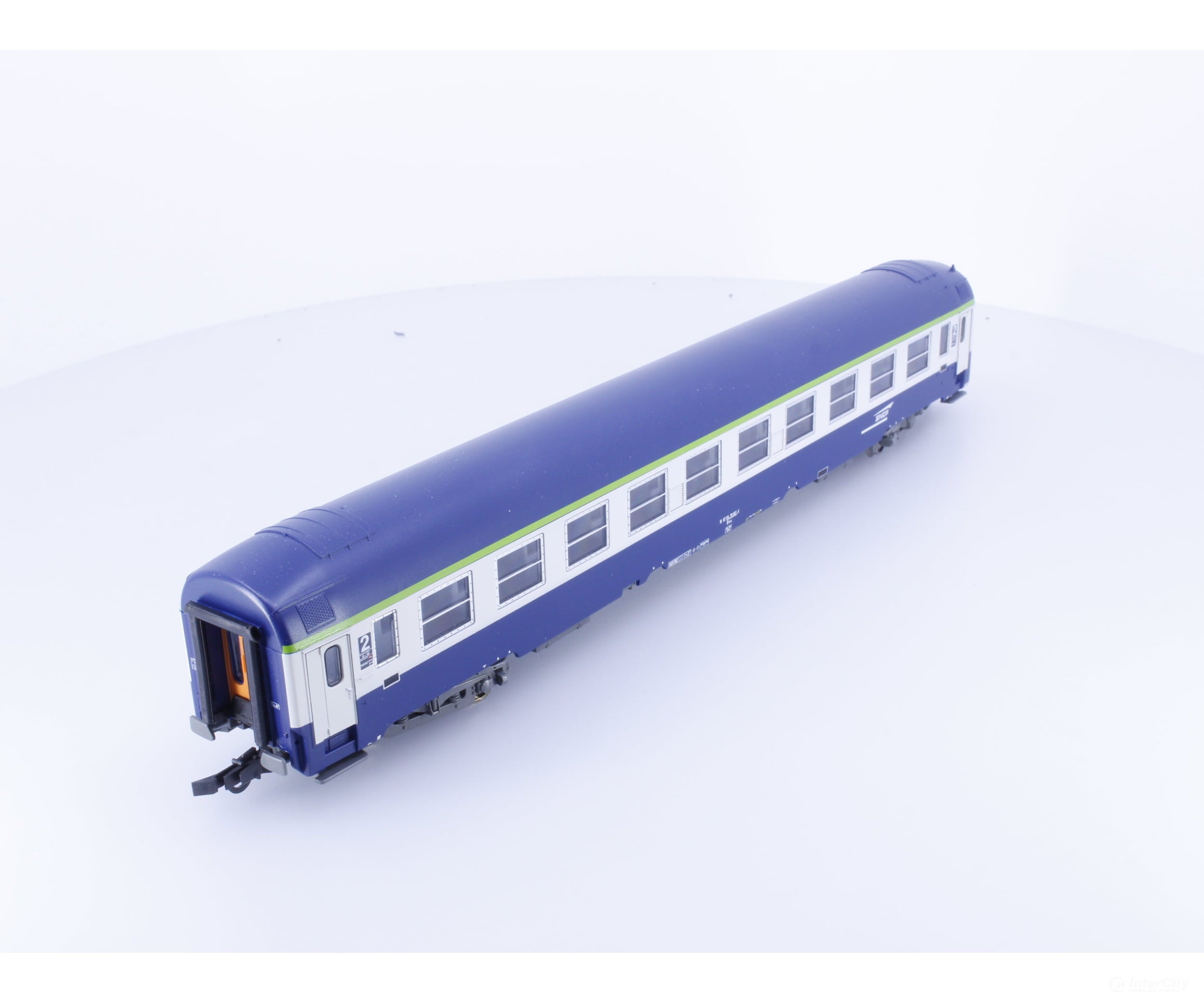 Roco 64047 HO SNCF Personenwagen Abteilwagen 2. Klasse 922-4 European Passenger Cars