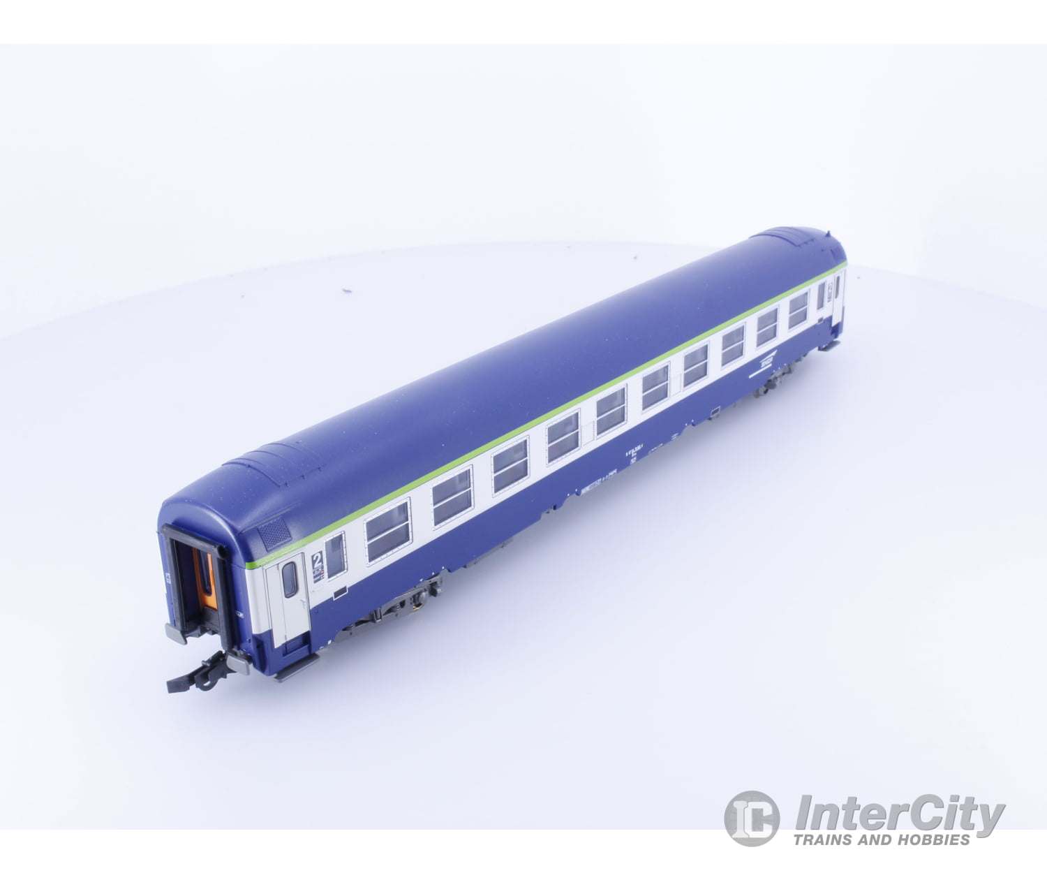 Roco 64047 HO SNCF Personenwagen Abteilwagen 2. Klasse 922-4 European Passenger Cars