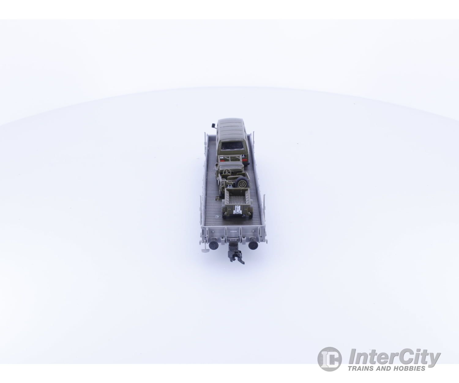 Roco 783-9 HO SBB-CFF-FFS Low Side Flat Car with Stakes and Military Vehicles 783-9 European Freight Cars