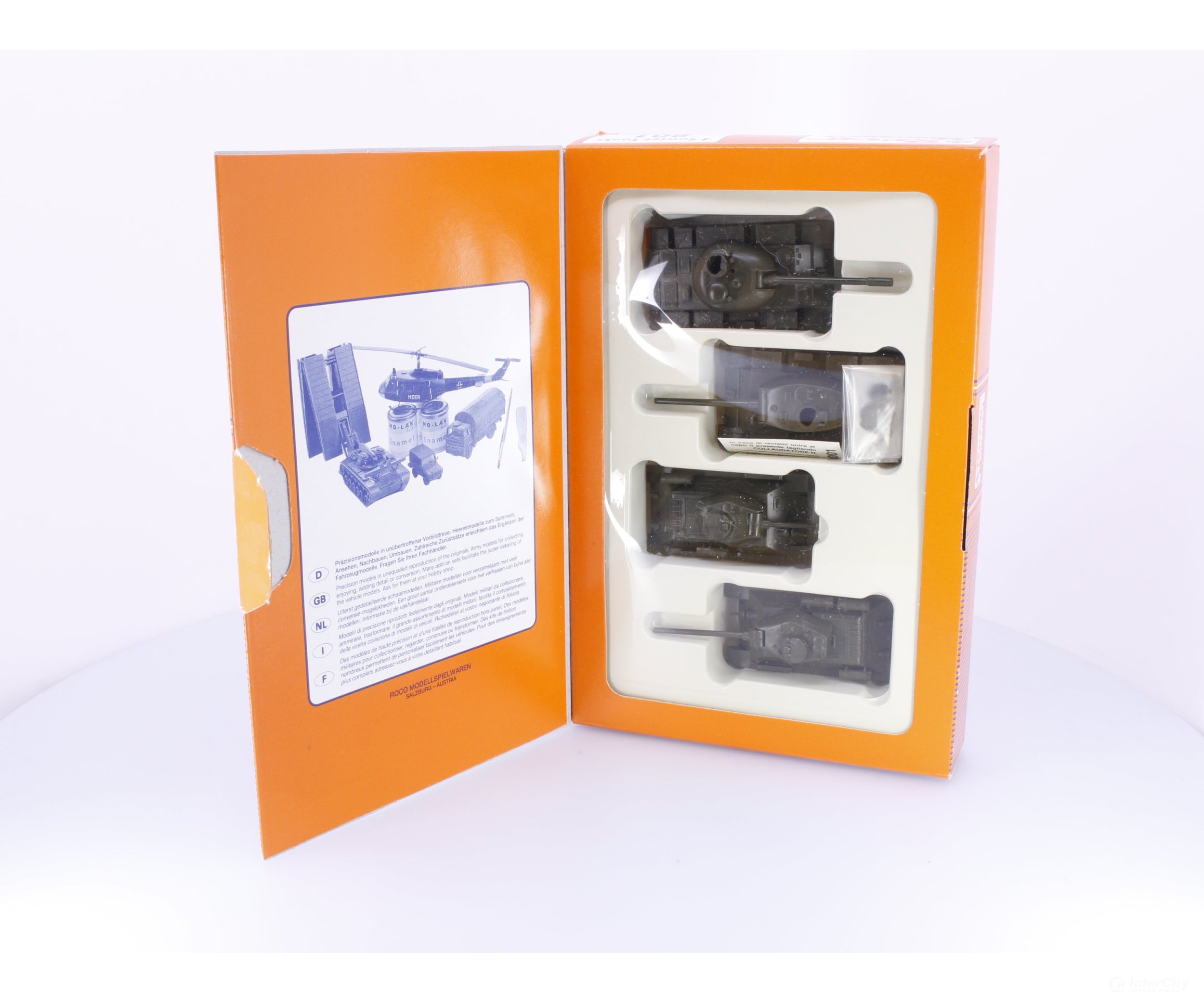 Roco 801 HO 4 Piece Set of Sowjet Soviet Tanks (#2) - Cars & Trucks