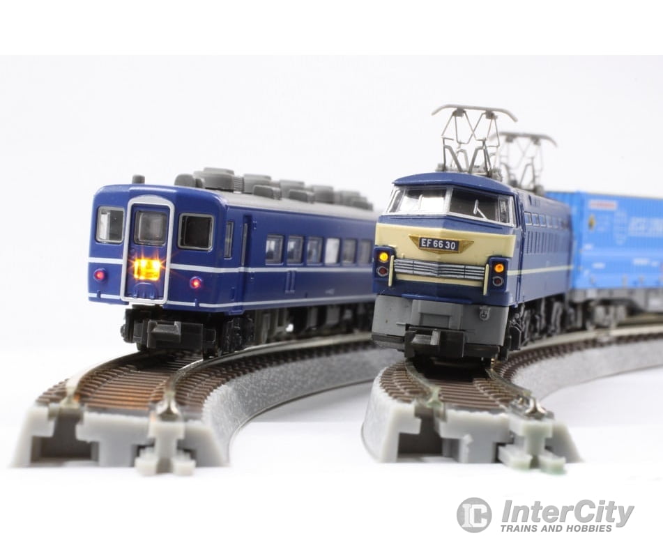 Rokuhan Z R076 Super elevated track R270 - 30 degree Track & Turnouts