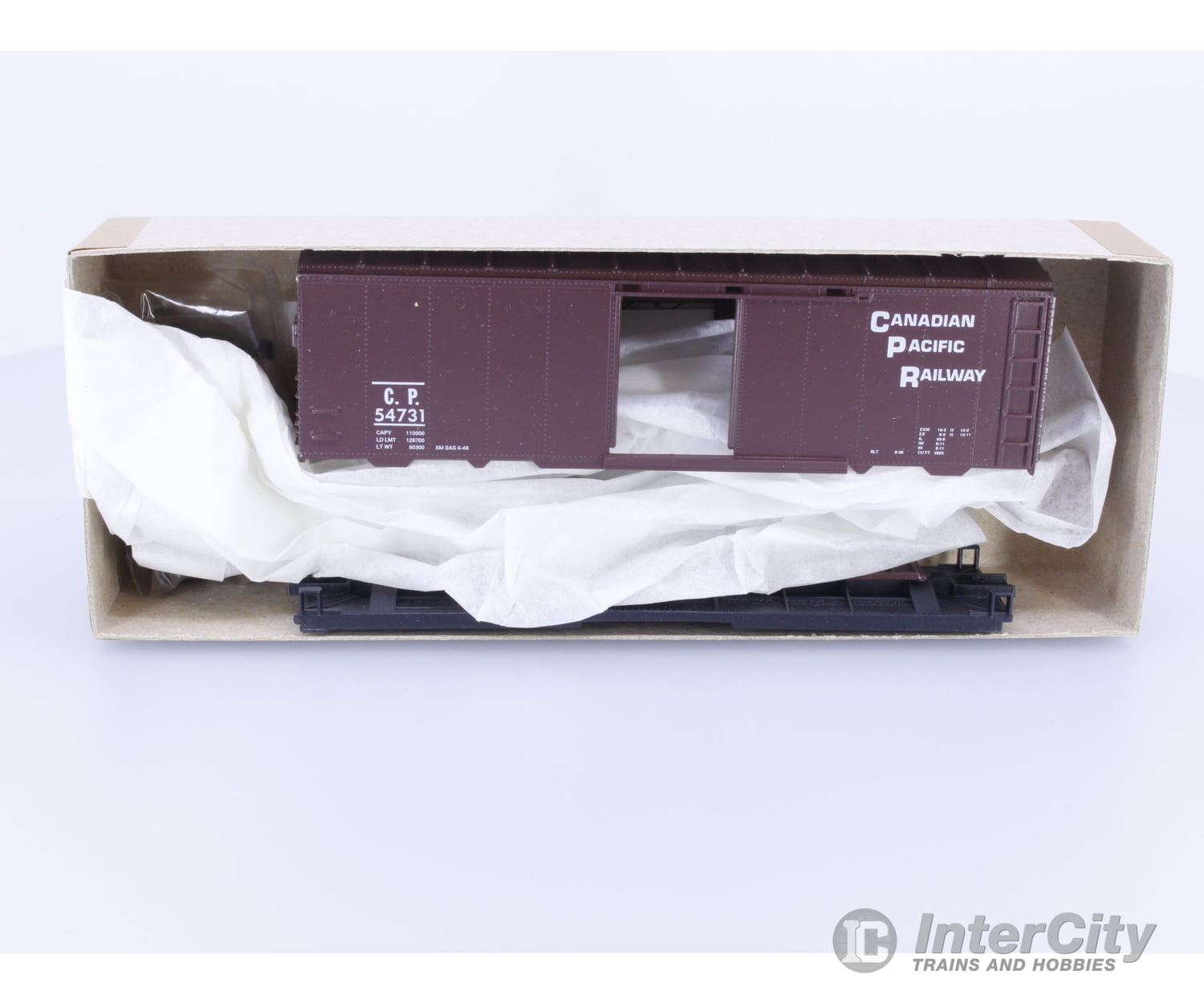 Roundhouse 1056 HO 40’ AAR Boxcar Kit #3 Canadian Pacific (CP) 54731 Freight Cars