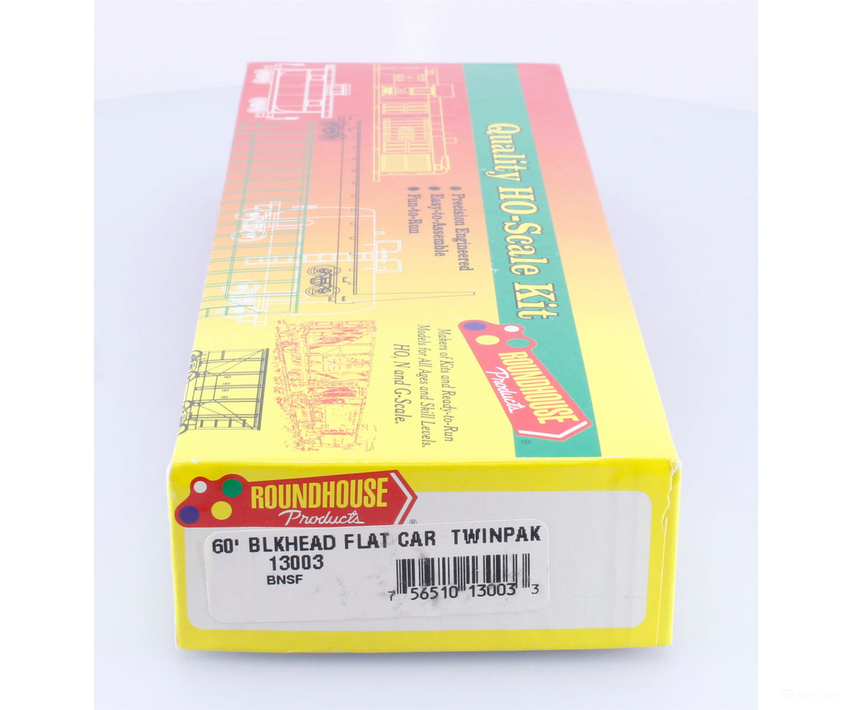 Roundhouse 13003 HO 50’ Bulkhead Flat Car Kit 2 Pack Burlington Northern Santa Fe (BNSF) 545129/545131 - Freight Cars