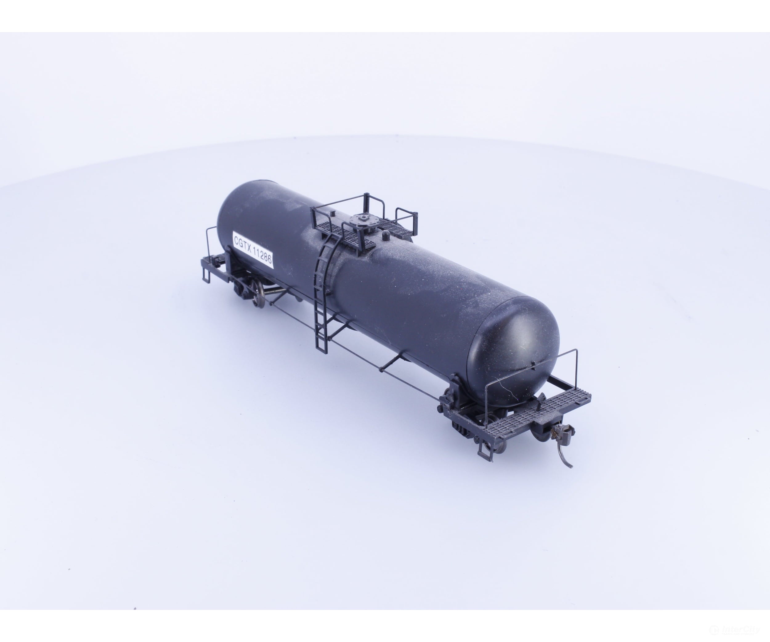 Roundhouse 1370 HO 50’ Tank Car #7 Canadian General Transit (CGLX/CGTX) 11286 - Freight Cars