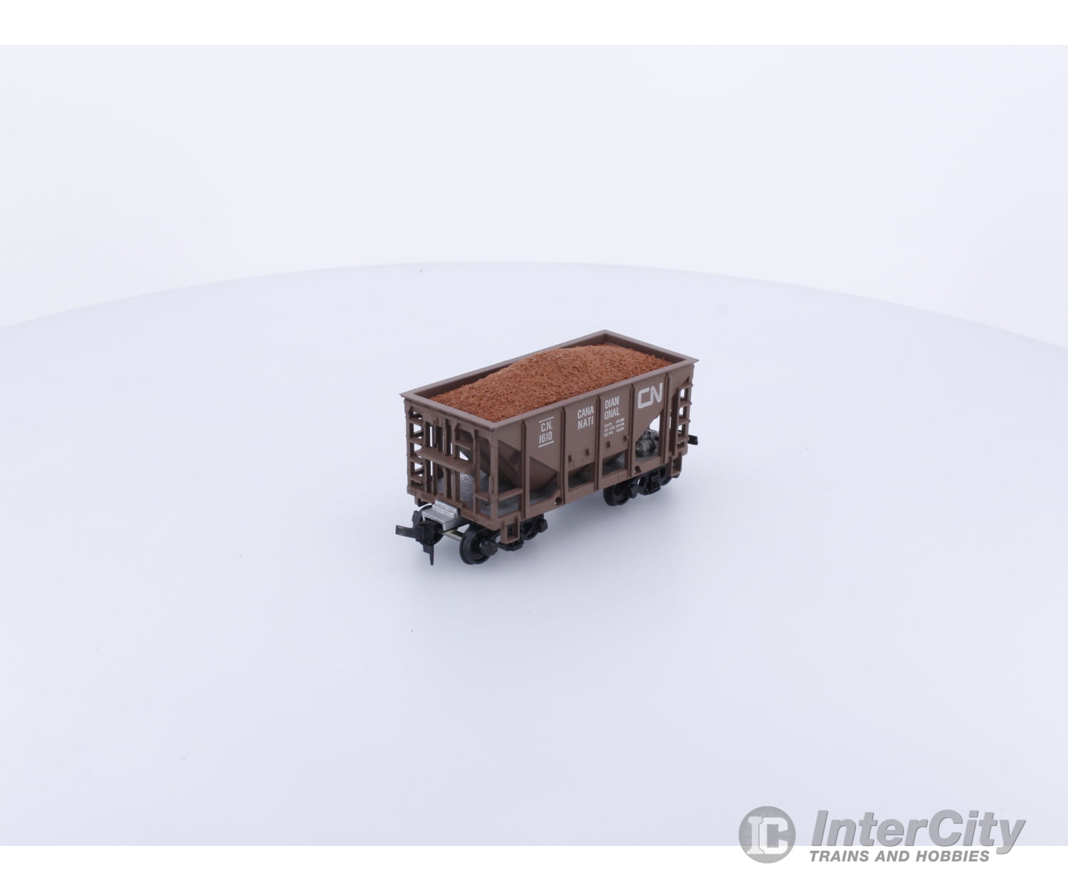 Roundhouse 1407 HO CN Ore car with ore load Canadian National (CN) 1610 Freight Cars