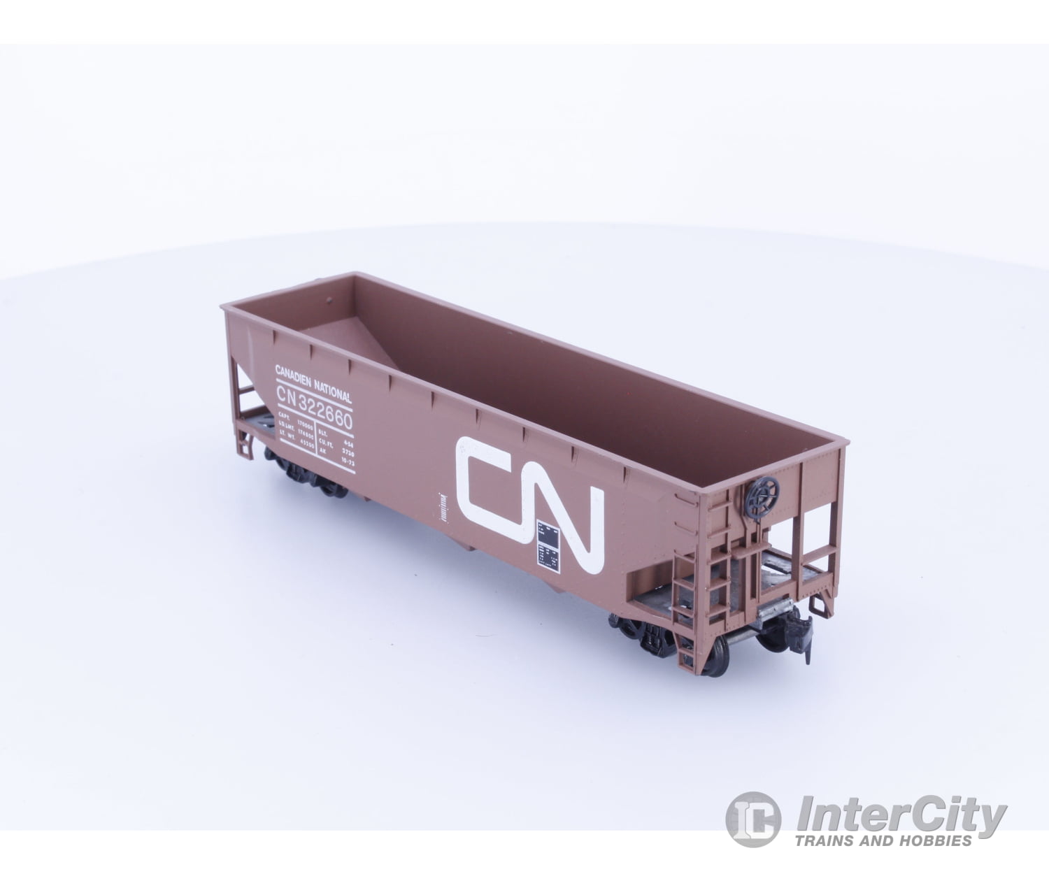 Roundhouse 1617 HO 3 Bay Hopper Canadian National (CN) 322660 (#2) Freight Cars