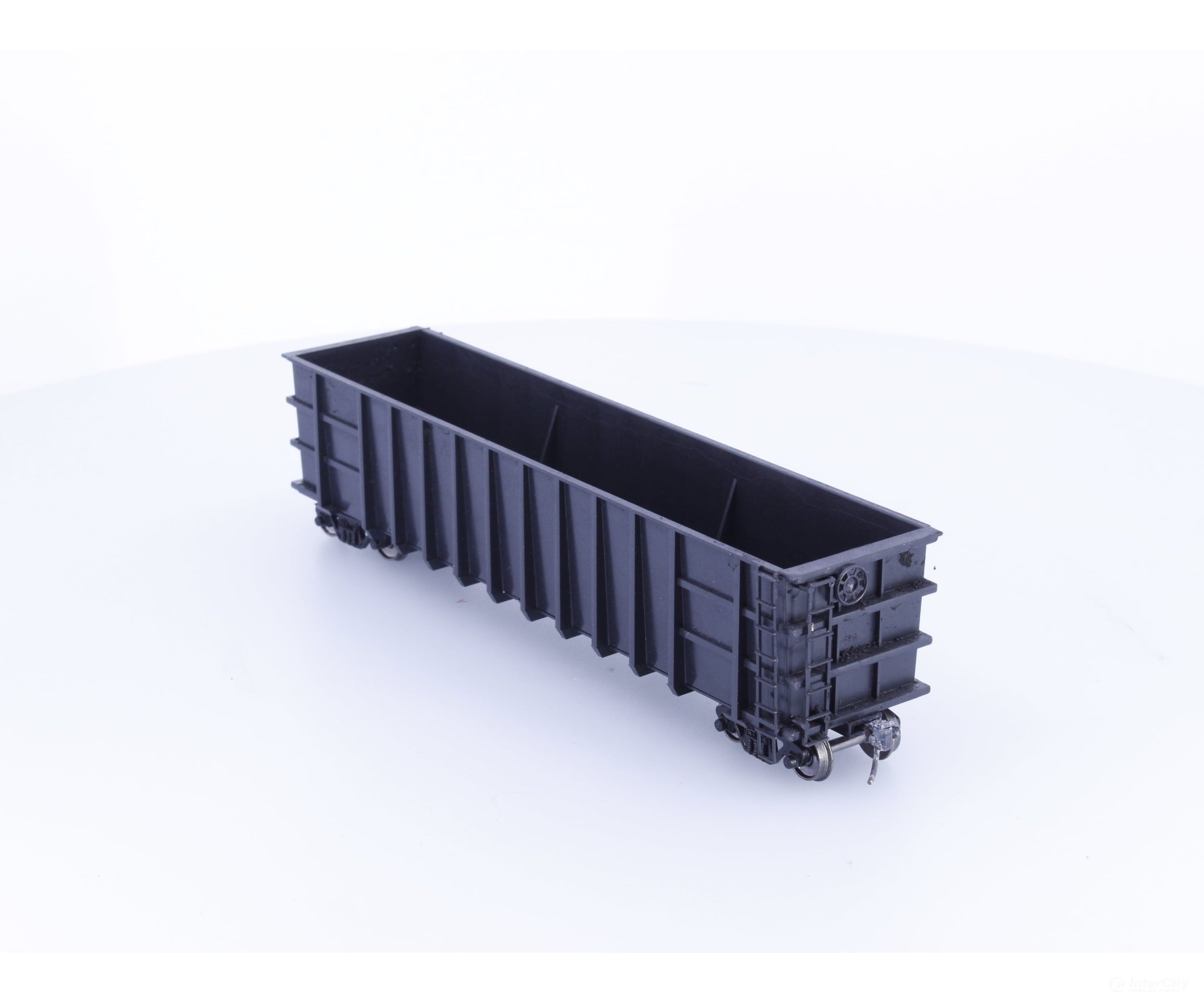 Roundhouse 1640 HO 50’ Thrall Gondola #33 Undecorated - Freight Cars
