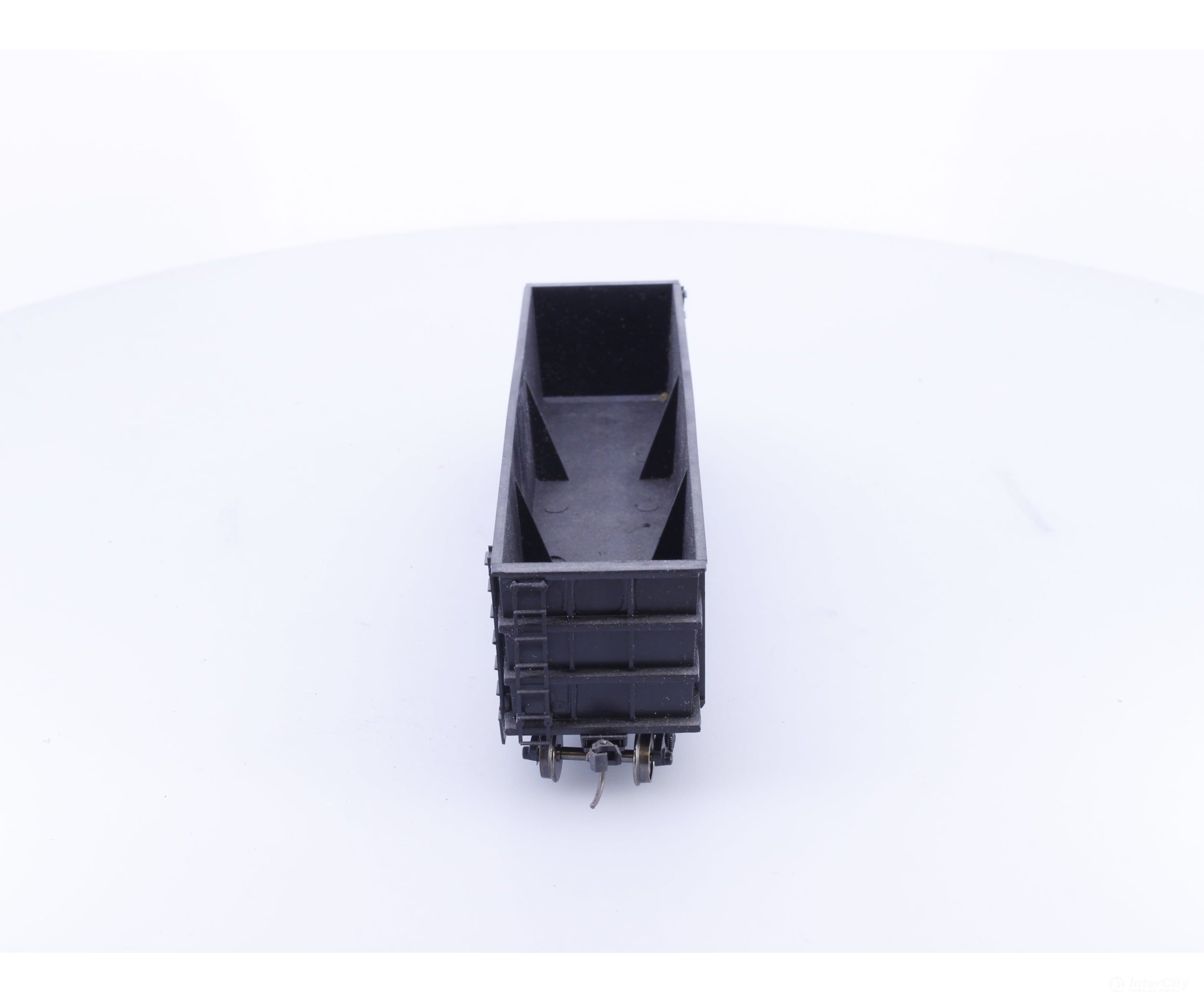 Roundhouse 1640 HO 50’ Thrall Gondola #9 Undecorated - Freight Cars