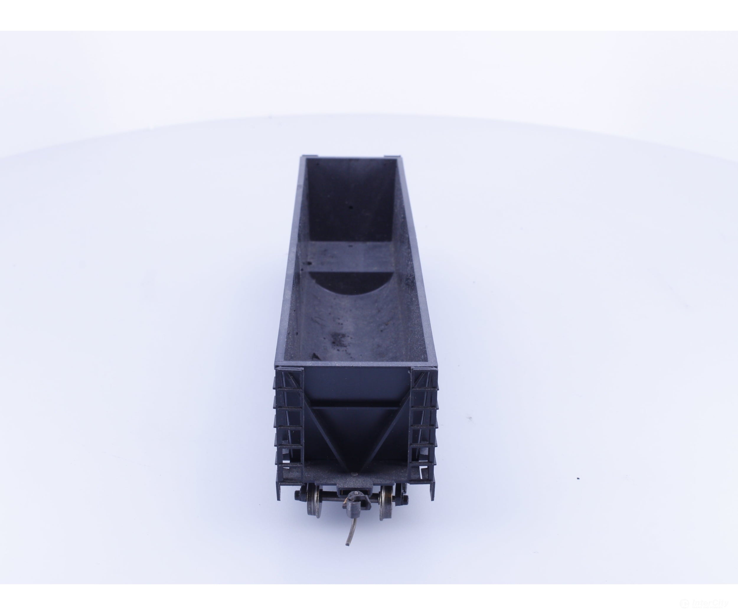 Roundhouse 1660 HO 50’ Bathtub Gondola #23 Undecorated - Freight Cars