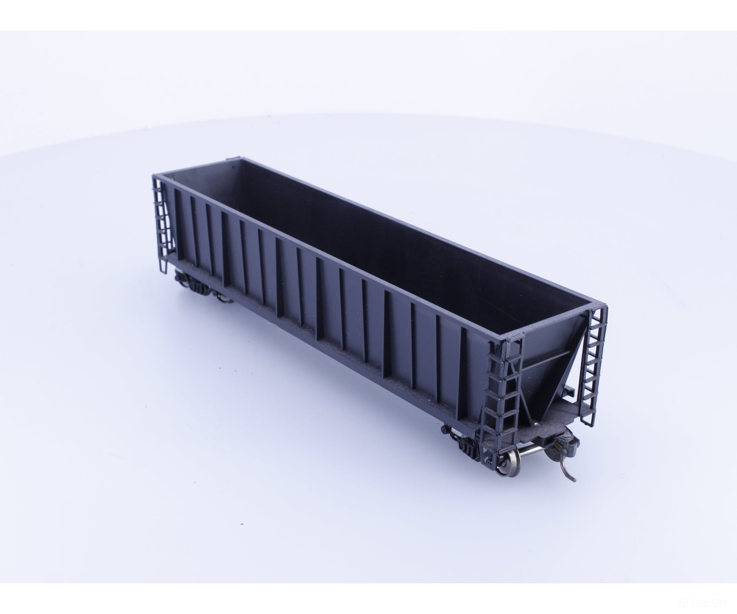 Roundhouse 1660 HO 50’ Bathtub Gondola #29 Undecorated - Freight Cars
