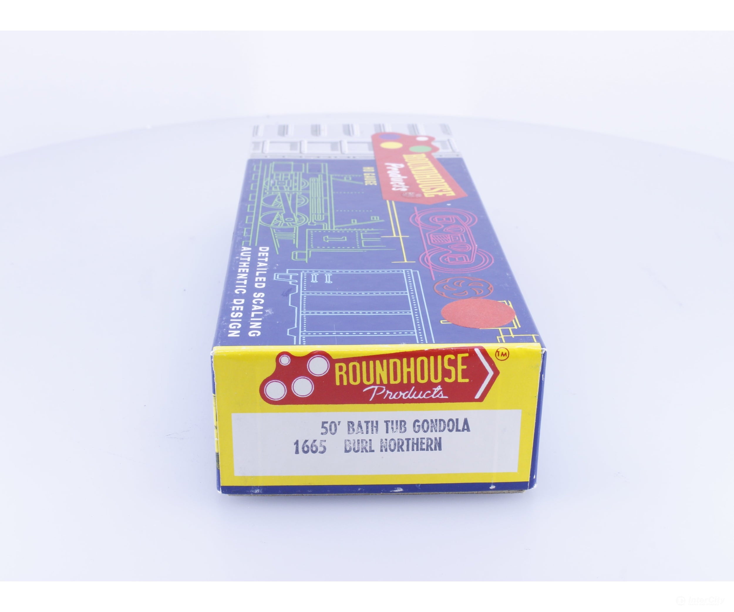 Roundhouse 1660 HO 50’ Bathtub Gondola #31 Undecorated - Freight Cars