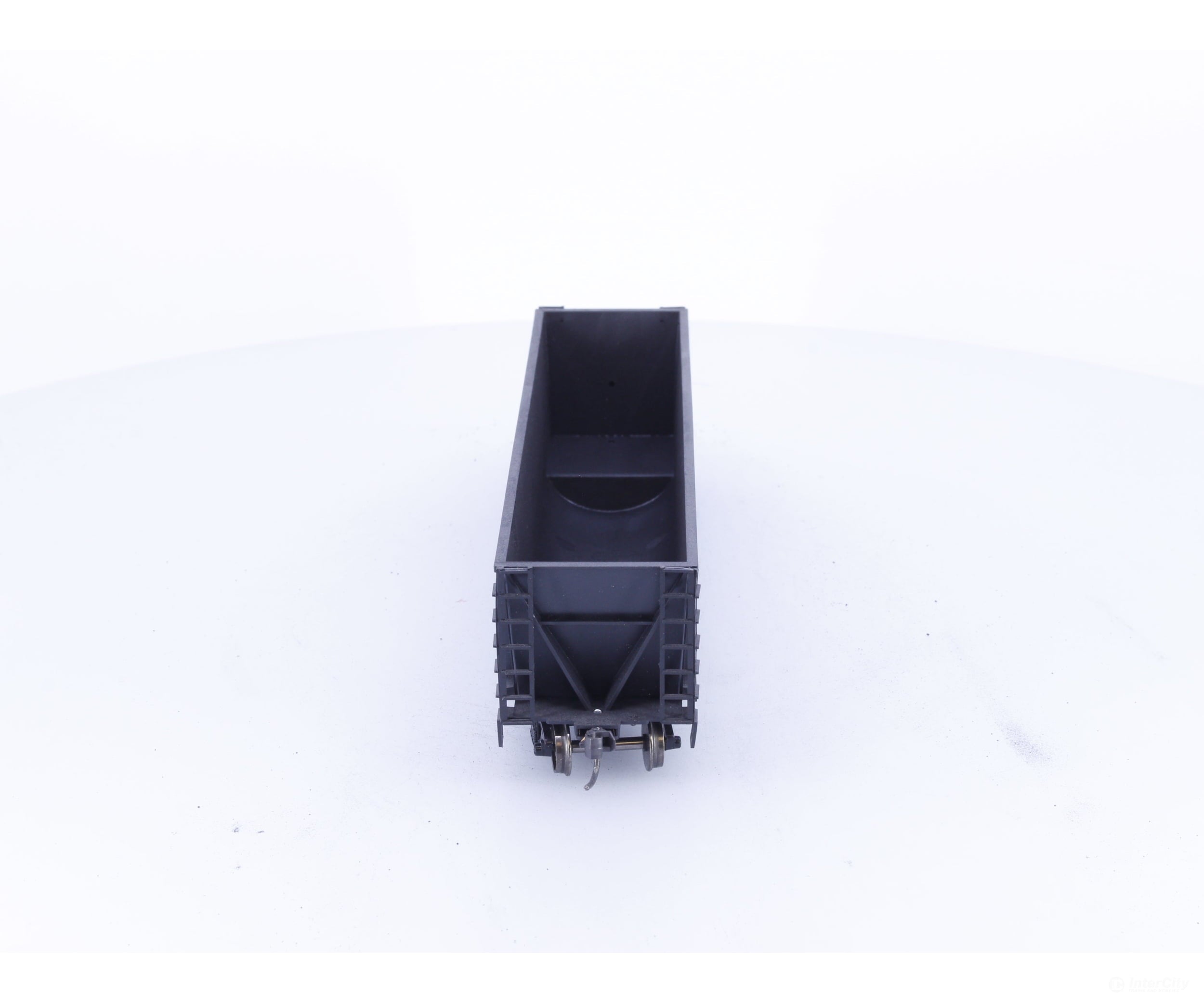 Roundhouse 1660 HO 50’ Bathtub Gondola #37 Undecorated - Freight Cars
