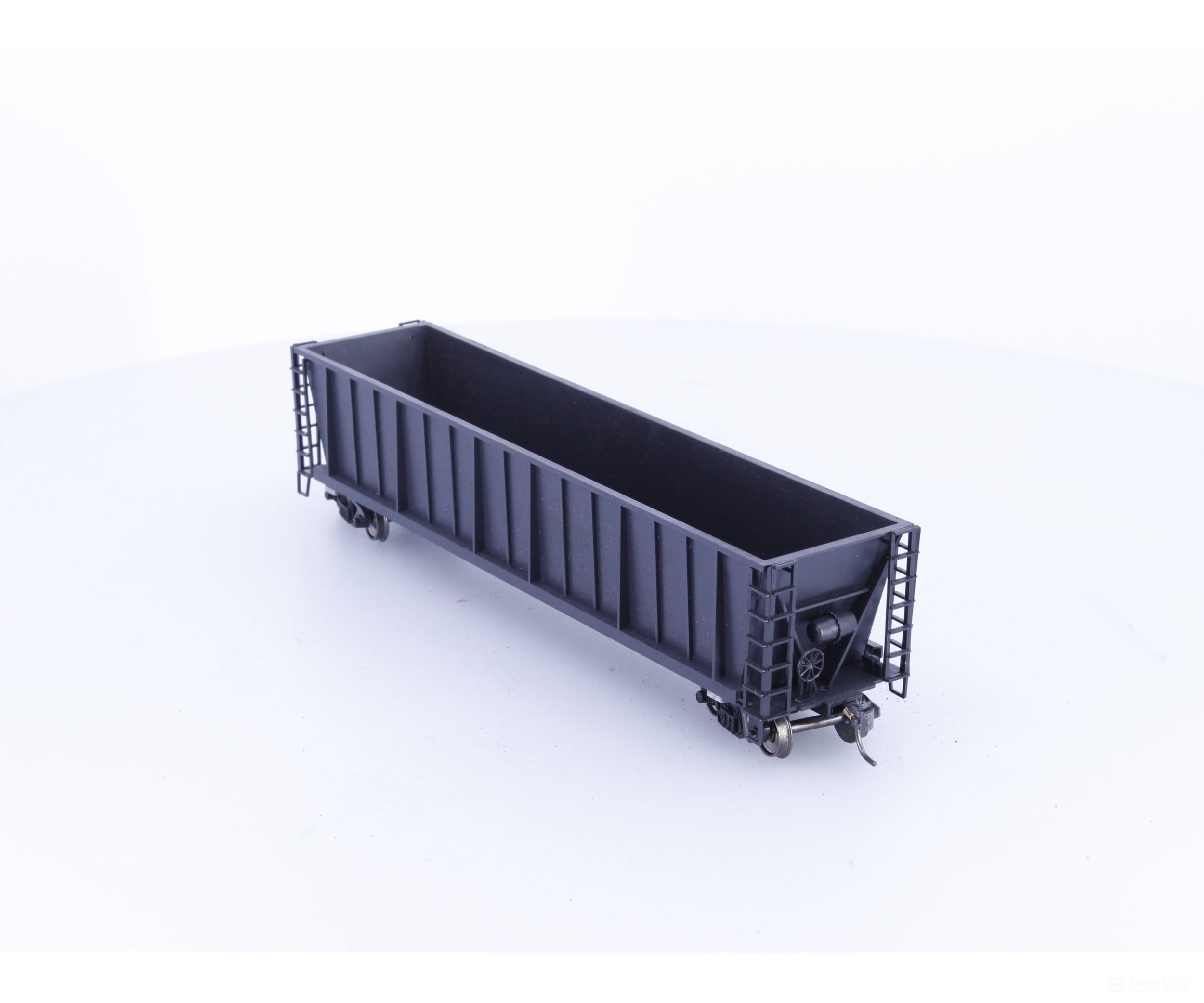 Roundhouse 1660 HO 50’ Bathtub Gondola #52 Undecorated - Freight Cars
