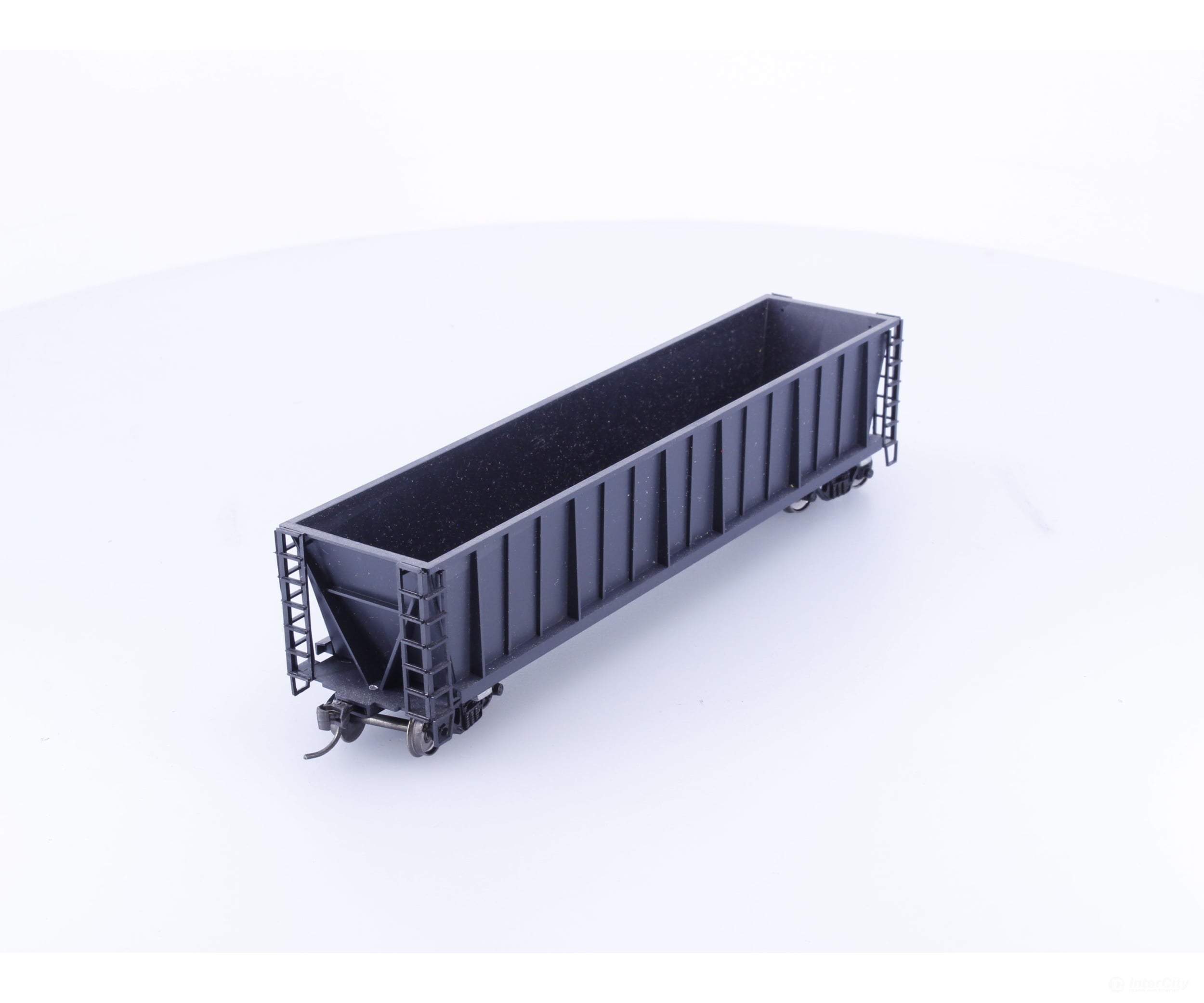 Roundhouse 1660 HO 50’ Bathtub Gondola #84 Undecorated - Freight Cars