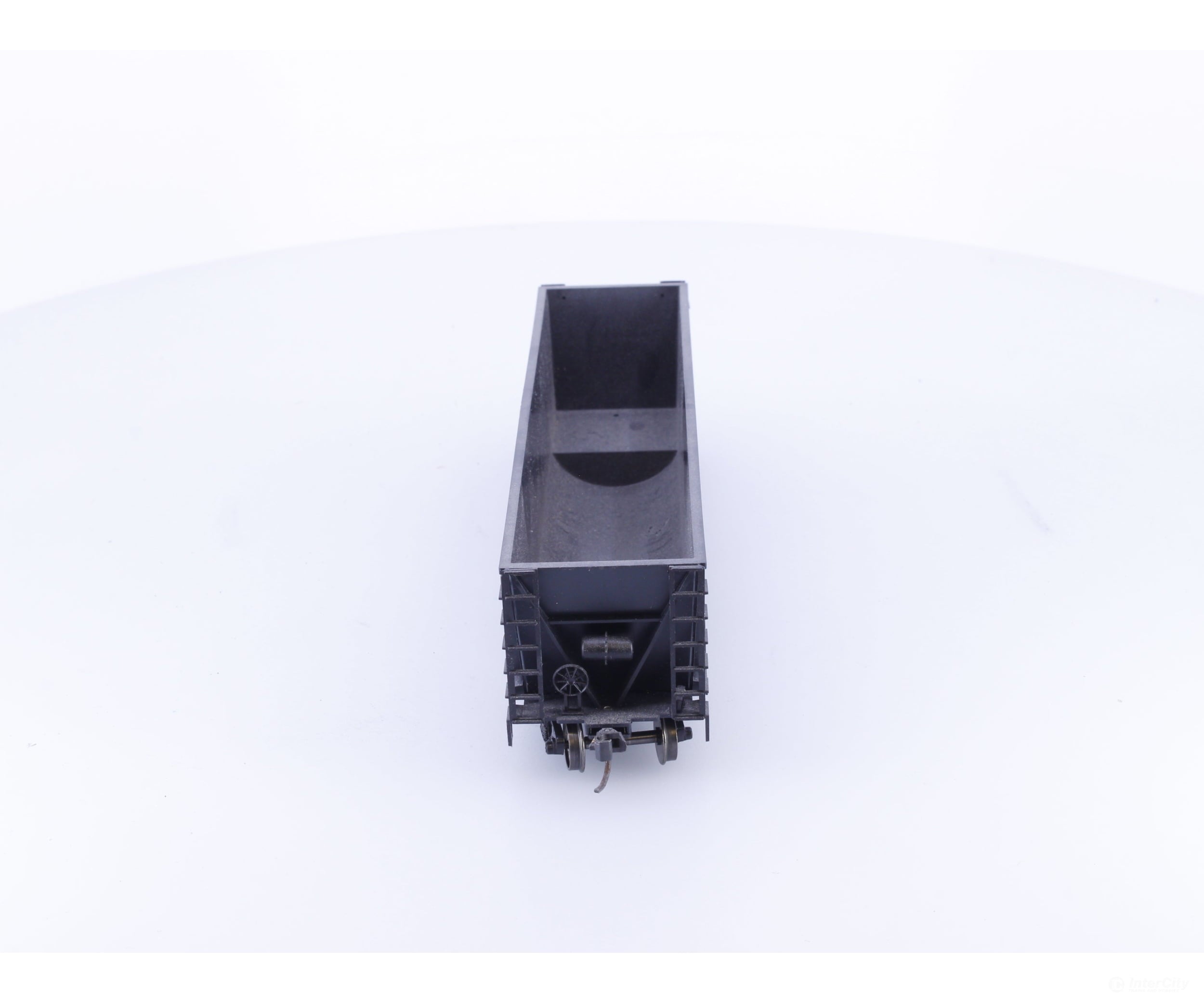 Roundhouse 1660 HO 50’ Bathtub Gondola #97 Undecorated - Freight Cars