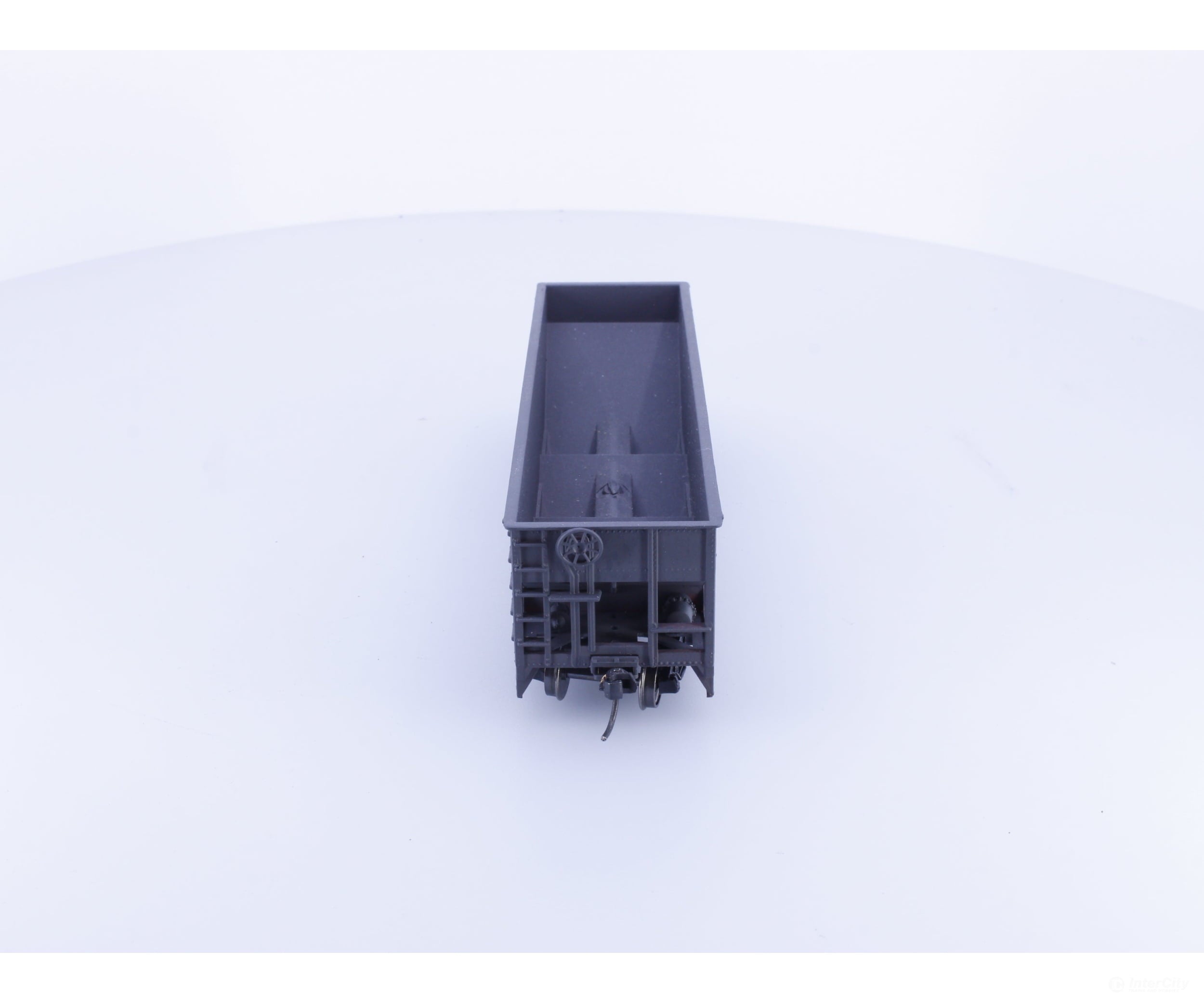 Roundhouse 1680 HO 50’ Gondola #7 Undecorated 7518 - Freight Cars