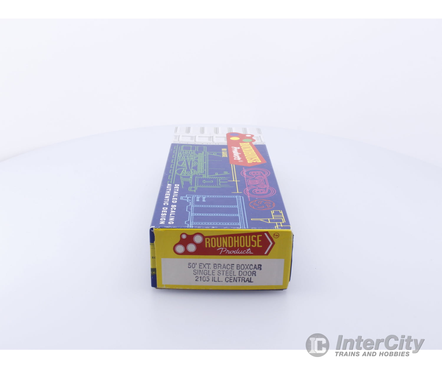 Roundhouse 2105 HO 50’ Box Car Kit Illinois Central (IC) 34728 Freight Cars