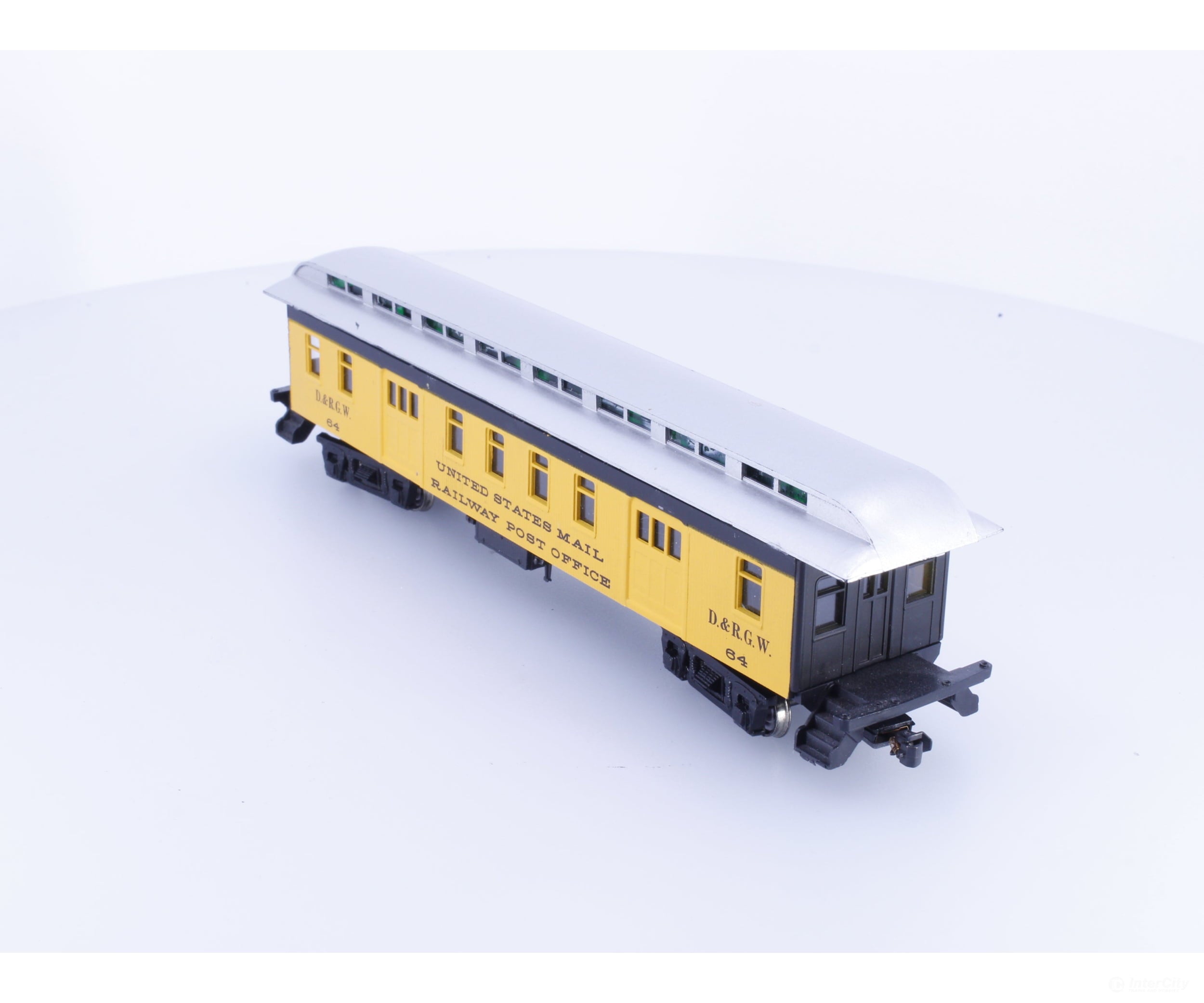 Roundhouse 5201 HO 50’ Overland Mail Car Denver and Rio Grande Western (DRGW) 64 - Freight Cars