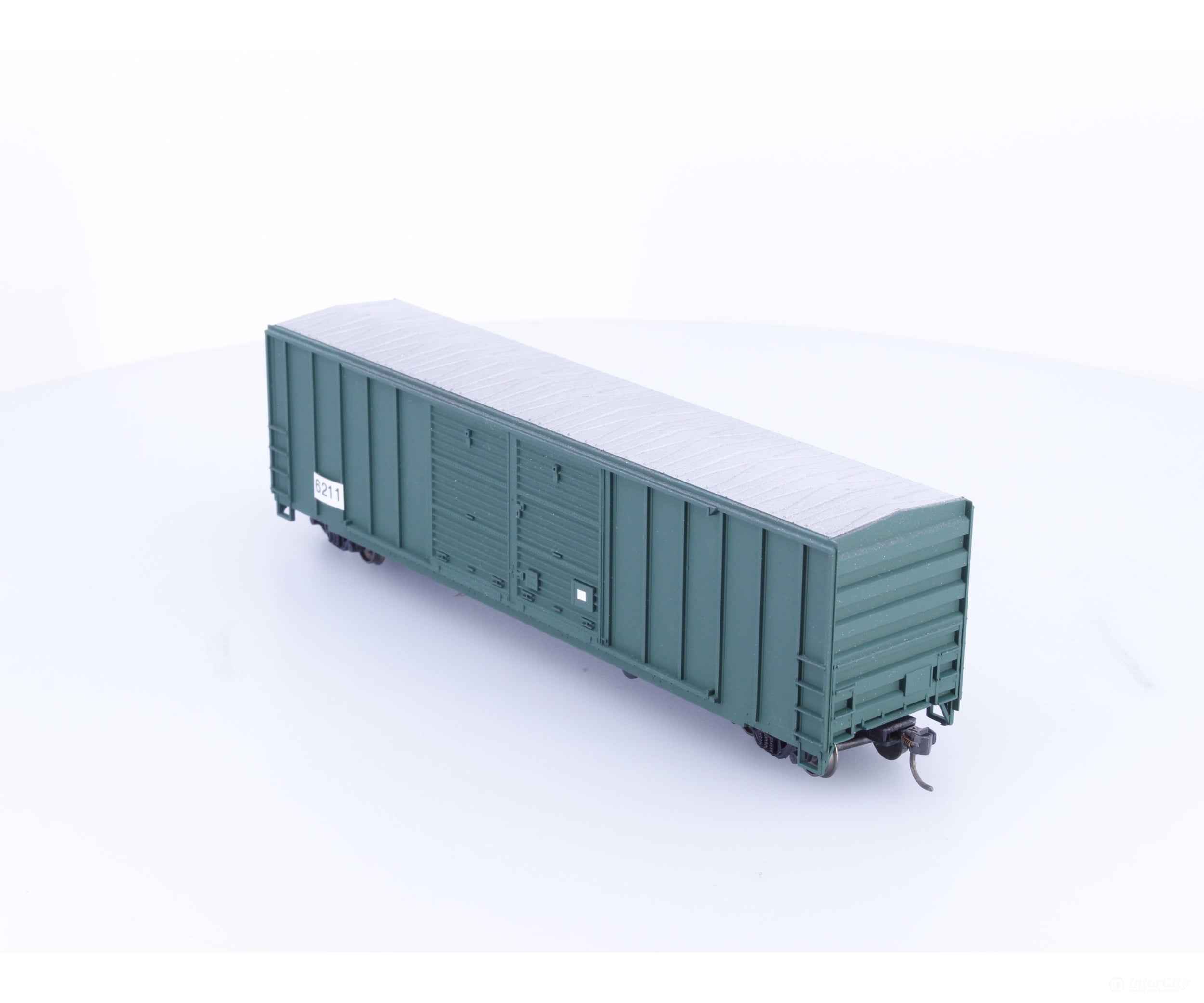 Roundhouse 6211 HO 50’ Double Door Boxcar Undecorated 6211 - Freight Cars