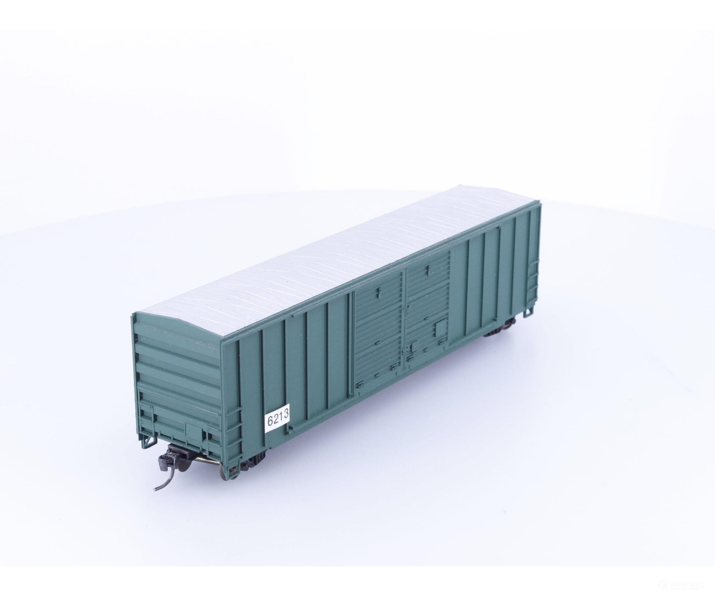 Roundhouse 6213 HO 50’ Double Door Boxcar Undecorated 6213 - Freight Cars