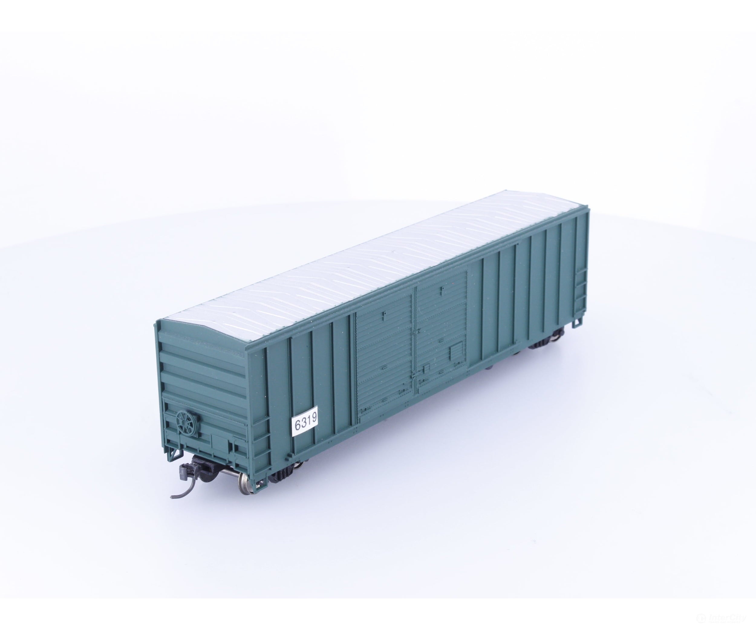 Roundhouse 6319 HO 50’ Double Door Boxcar Undecorated 6319 - Freight Cars