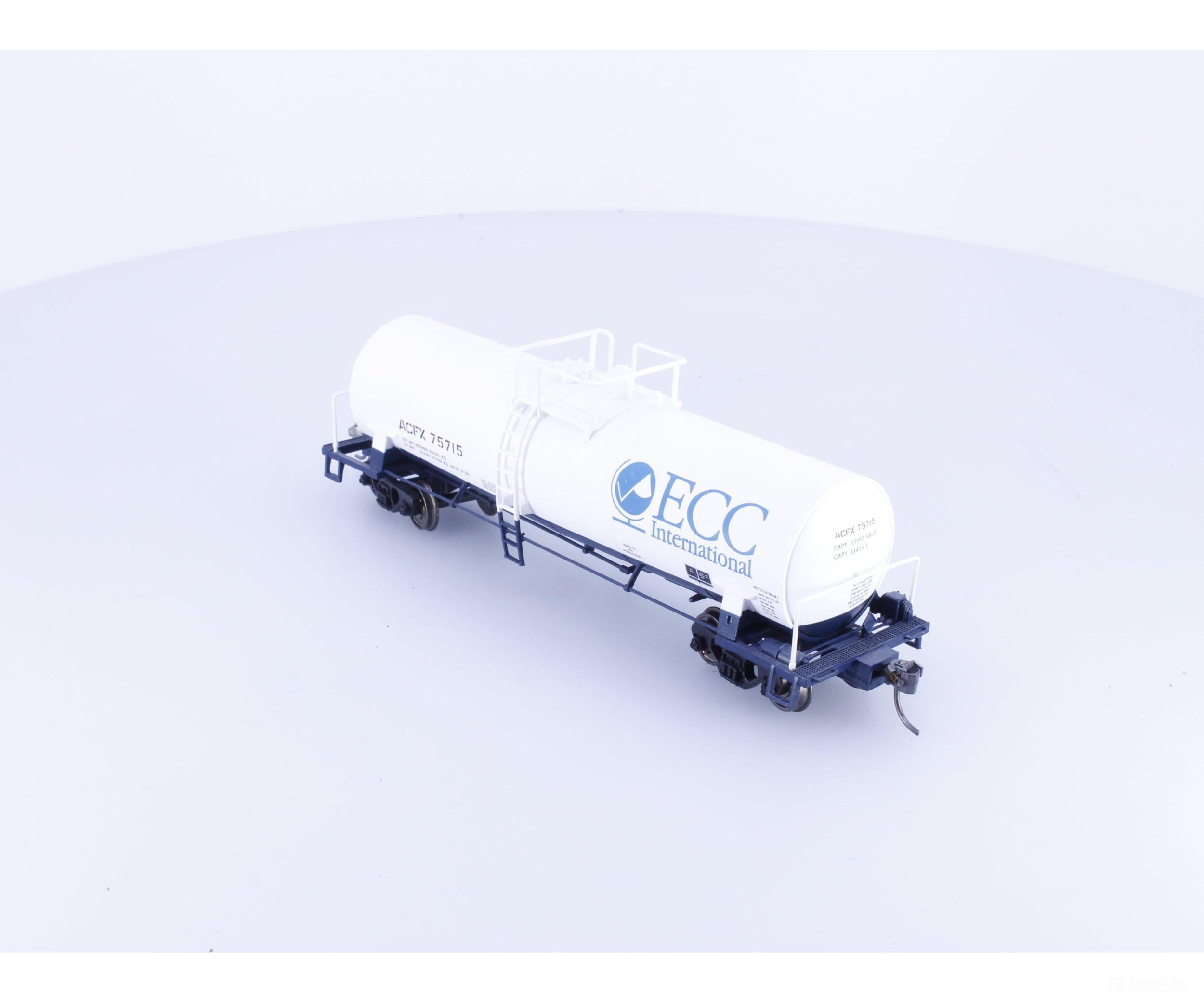 Roundhouse 75715 HO 50’ Tank Car American Car and Foundry (ACF/ACFX) 75715 - Freight Cars
