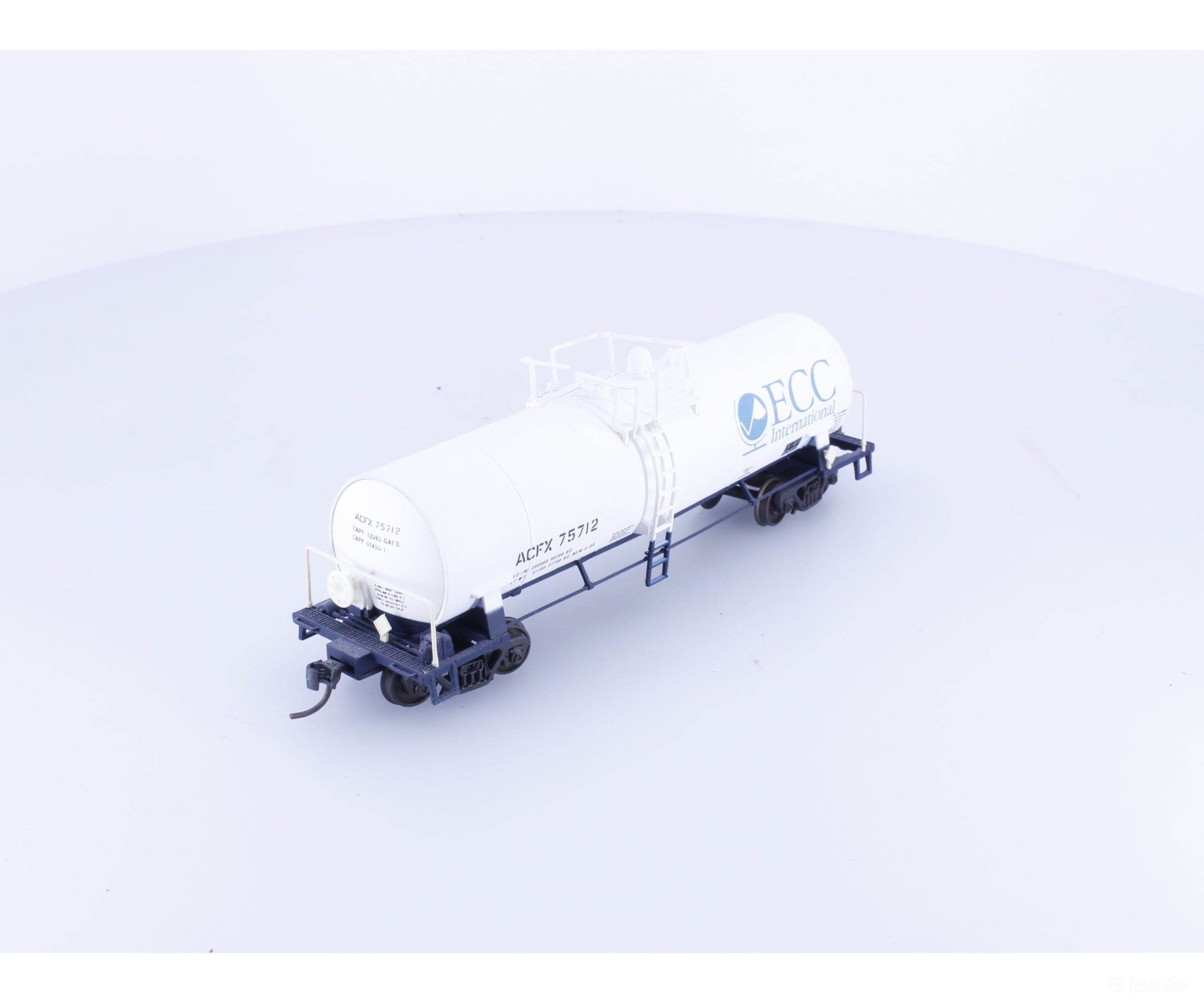 Roundhouse 7772 HO 50’ Tank Car American Car and Foundry (ACF/ACFX) 75712 - Freight Cars