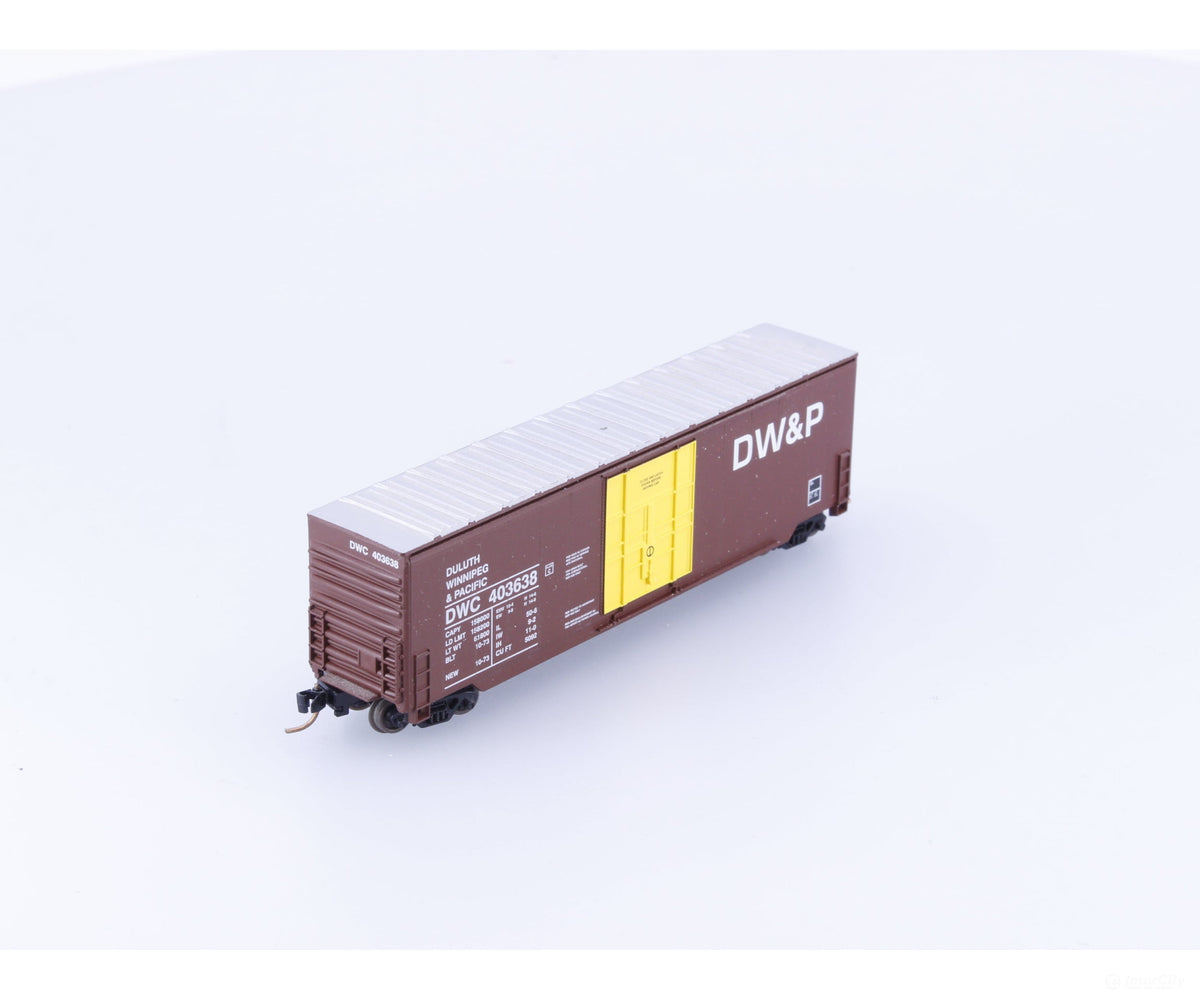 Roundhouse 82001 N 50’ Hi-Cube Plug Door Box Car Duluth Winnipeg and Pacific (DWP) 403638 - Freight Cars